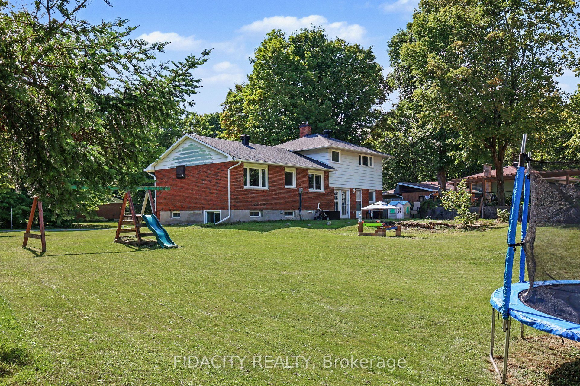 176 Doe Road Property Photo 27