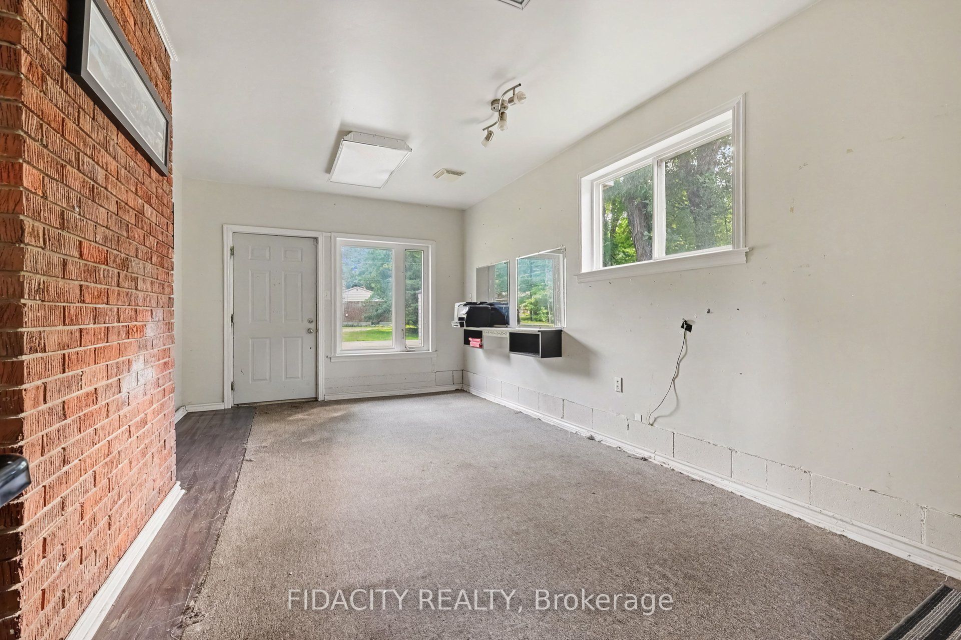 176 Doe Road Property Photo 28