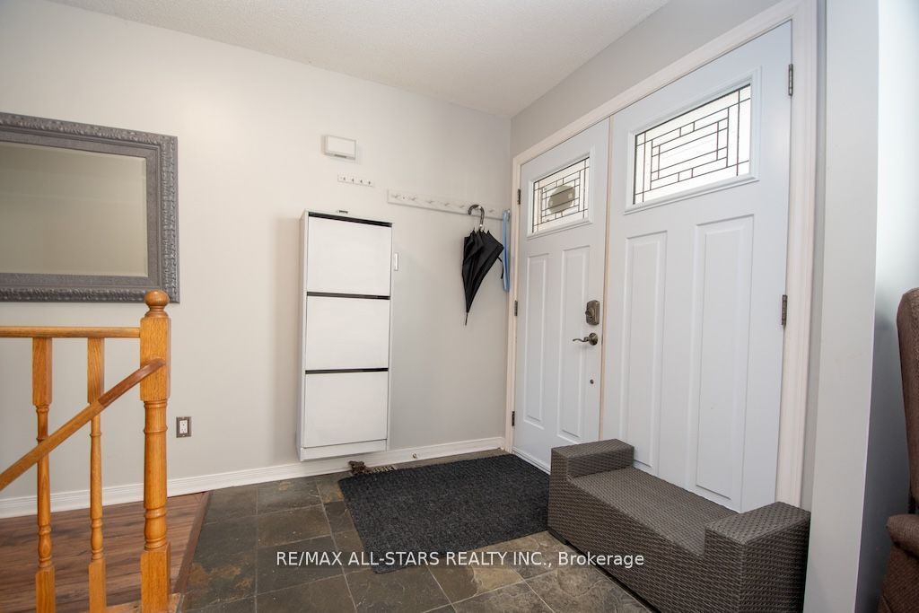 176 Elgin Street Property Photo 6