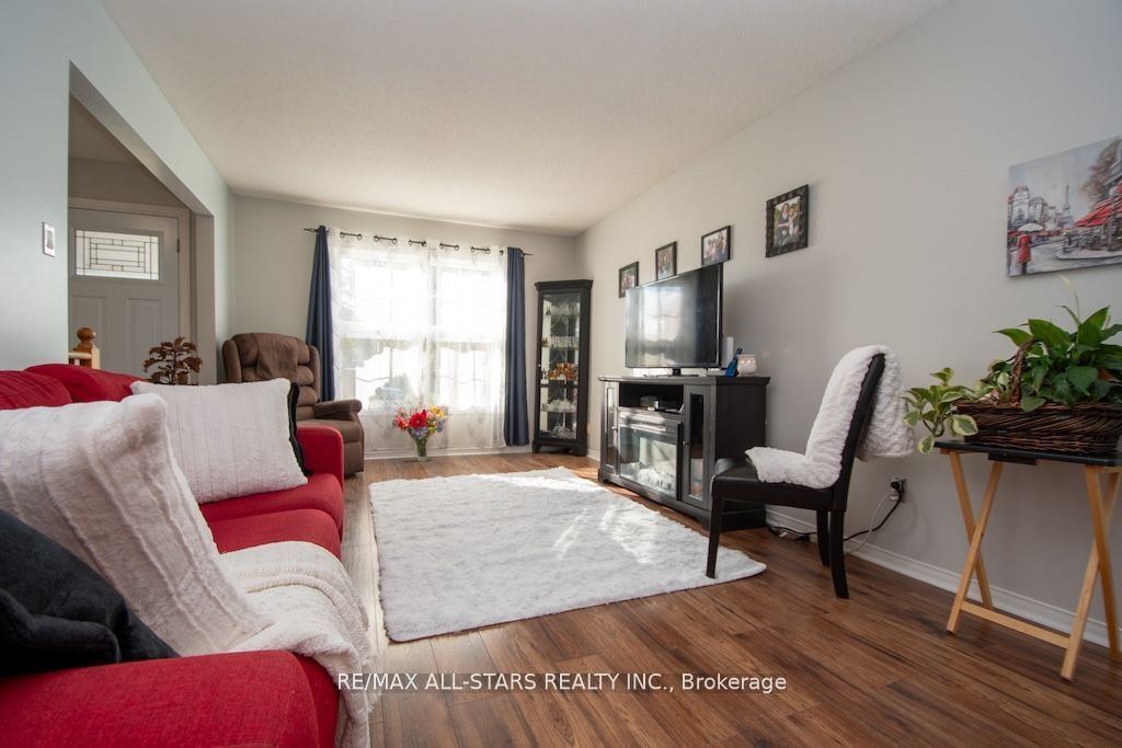 176 Elgin Street Property Photo 7