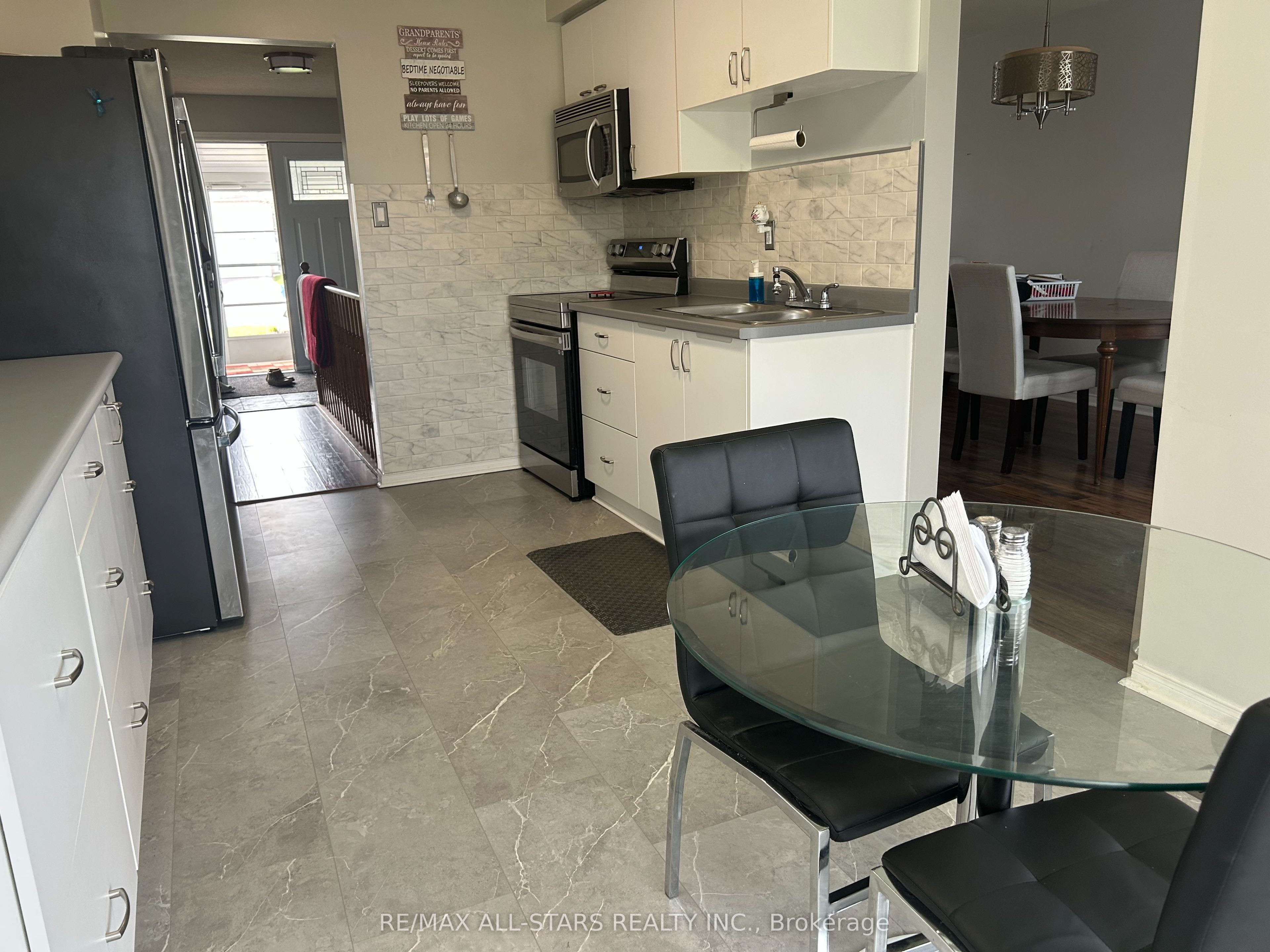 176 Elgin Street Property Photo 19
