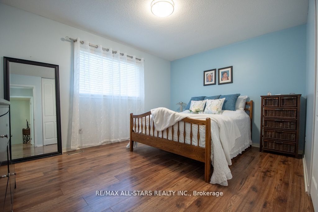 176 Elgin Street Property Photo 21