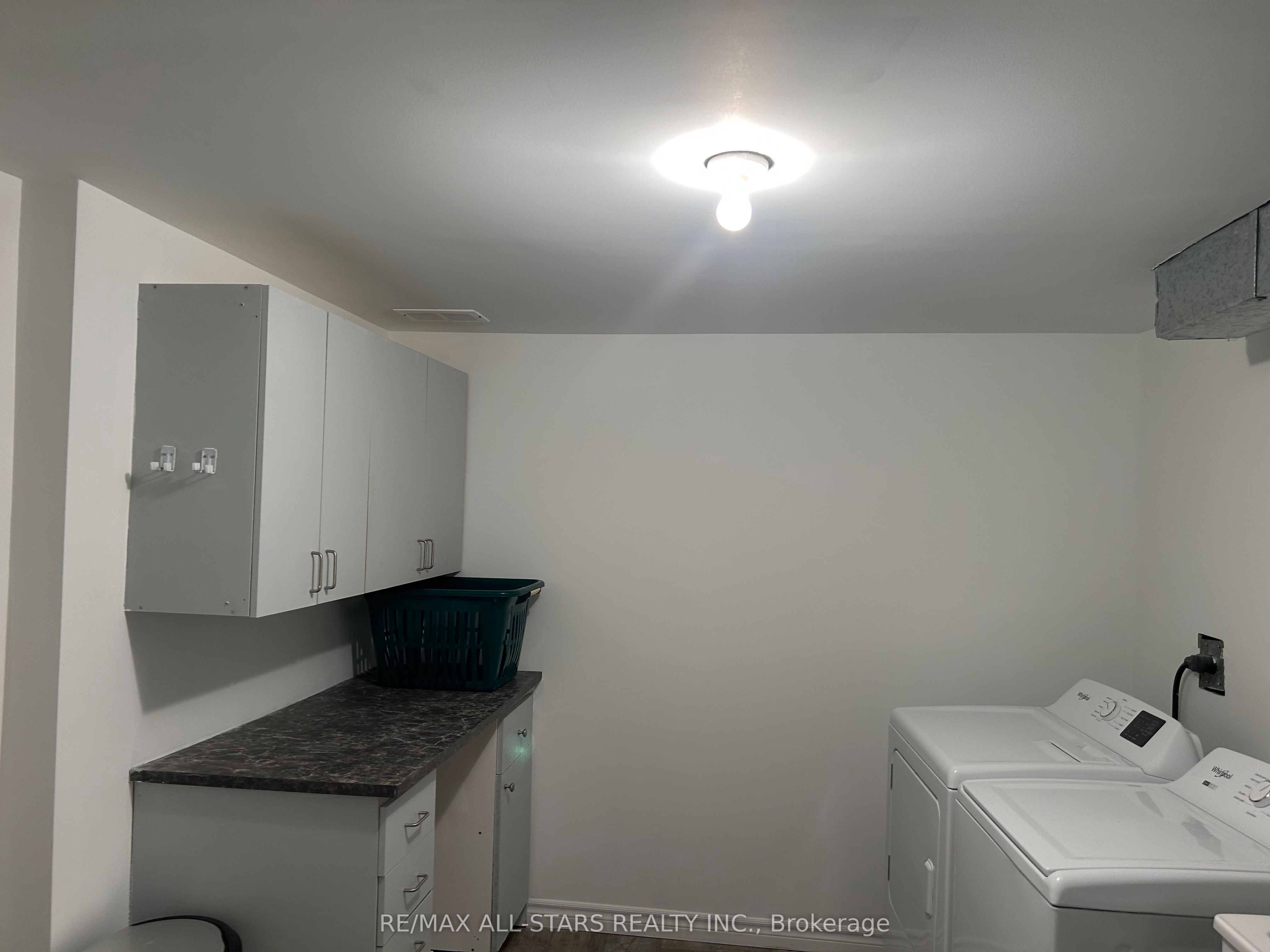 176 Elgin Street Property Photo 39