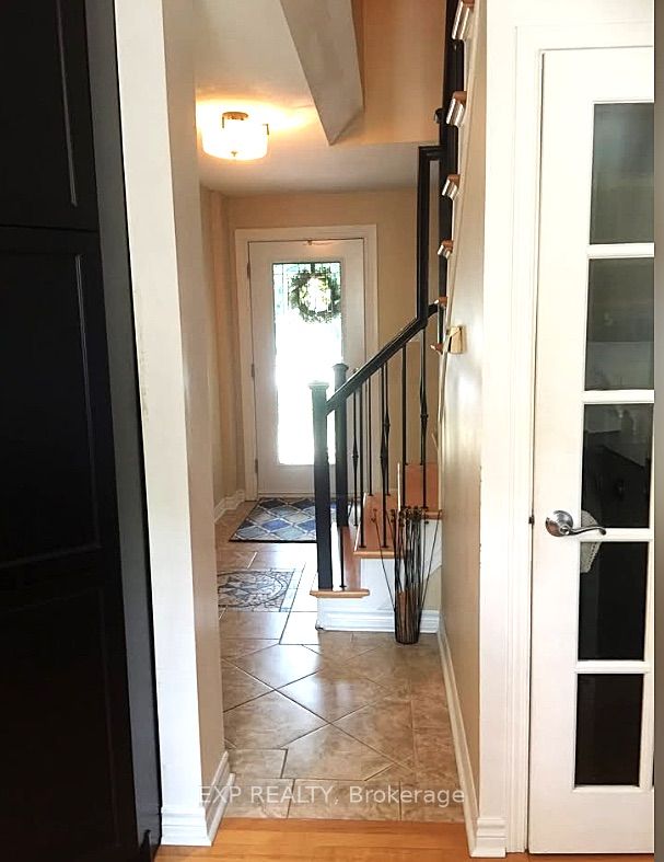 438 Pickford Drive Property Photo 3