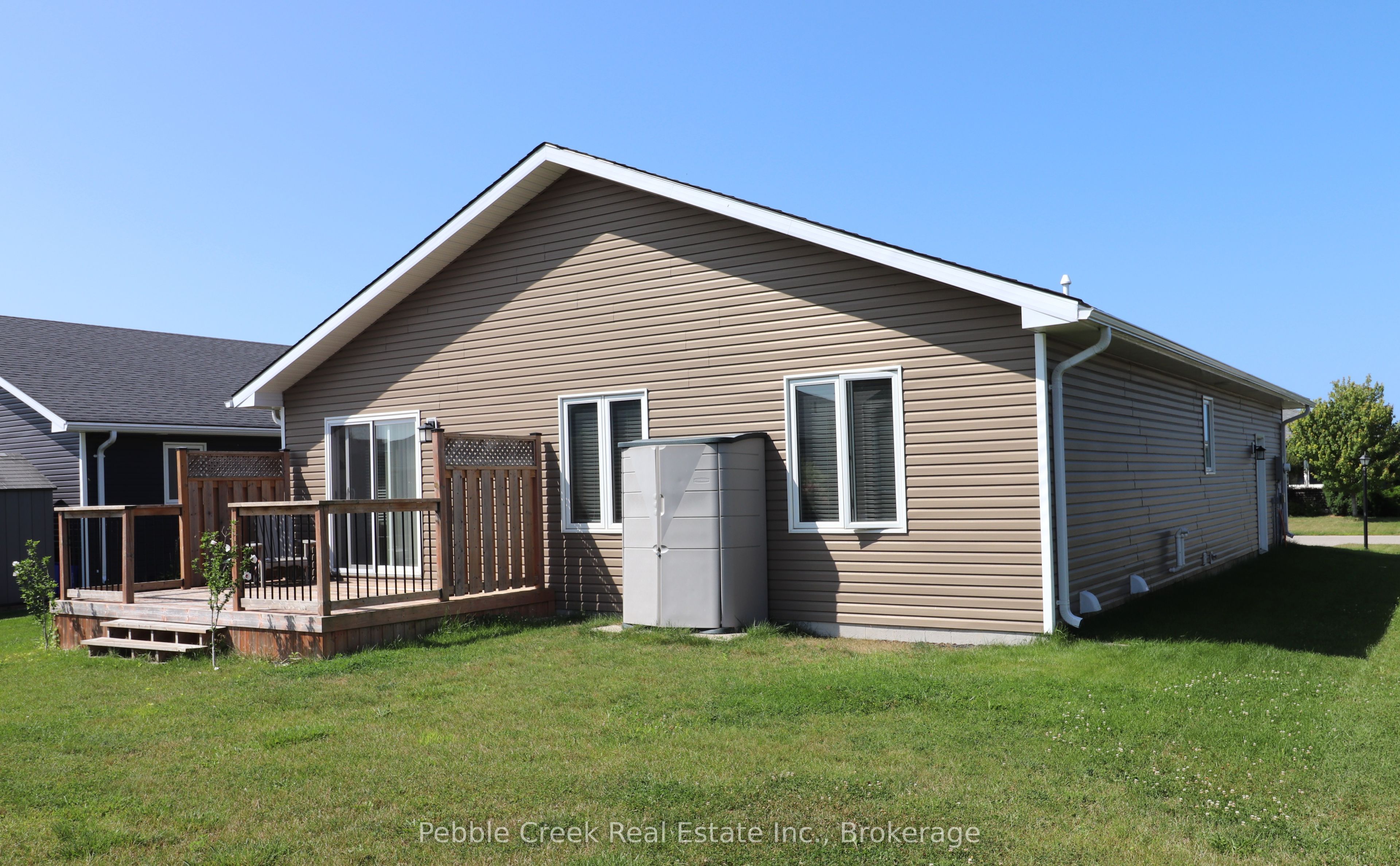 20 Huron Heights Drive Property Photo 29