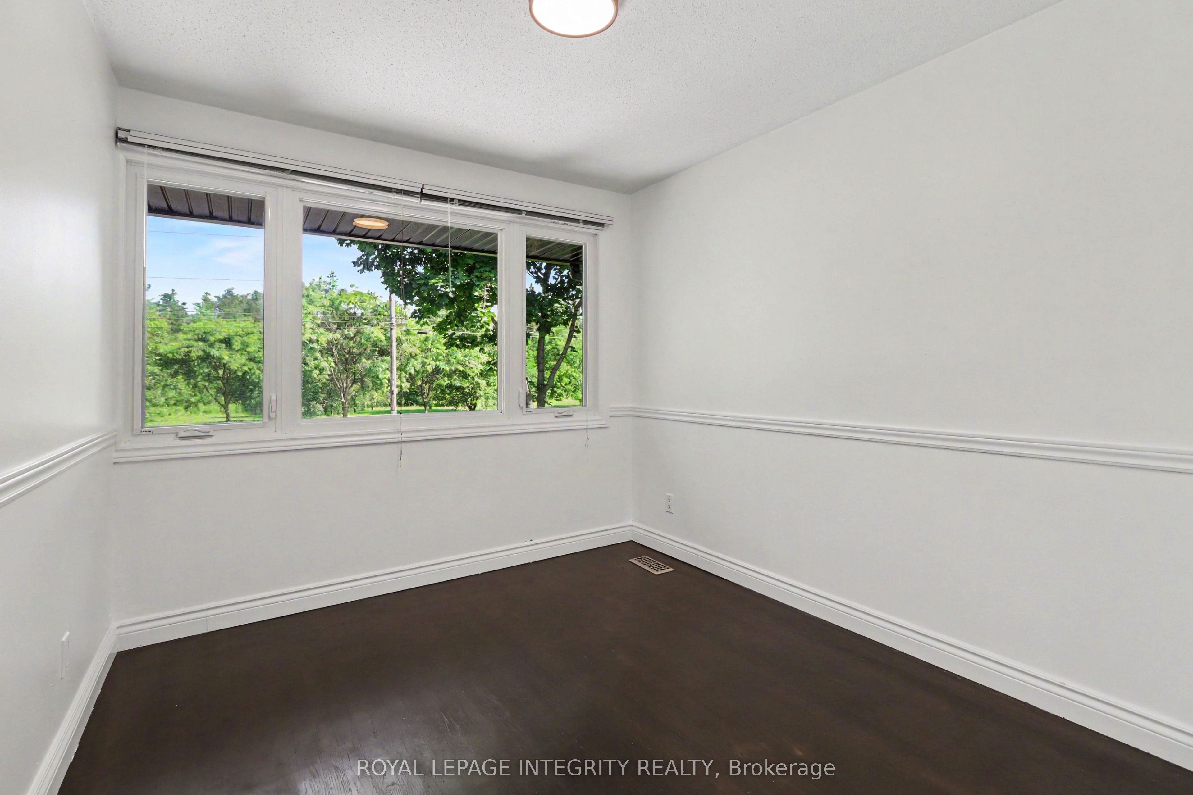 1034 Walkley Road Property Photo 15