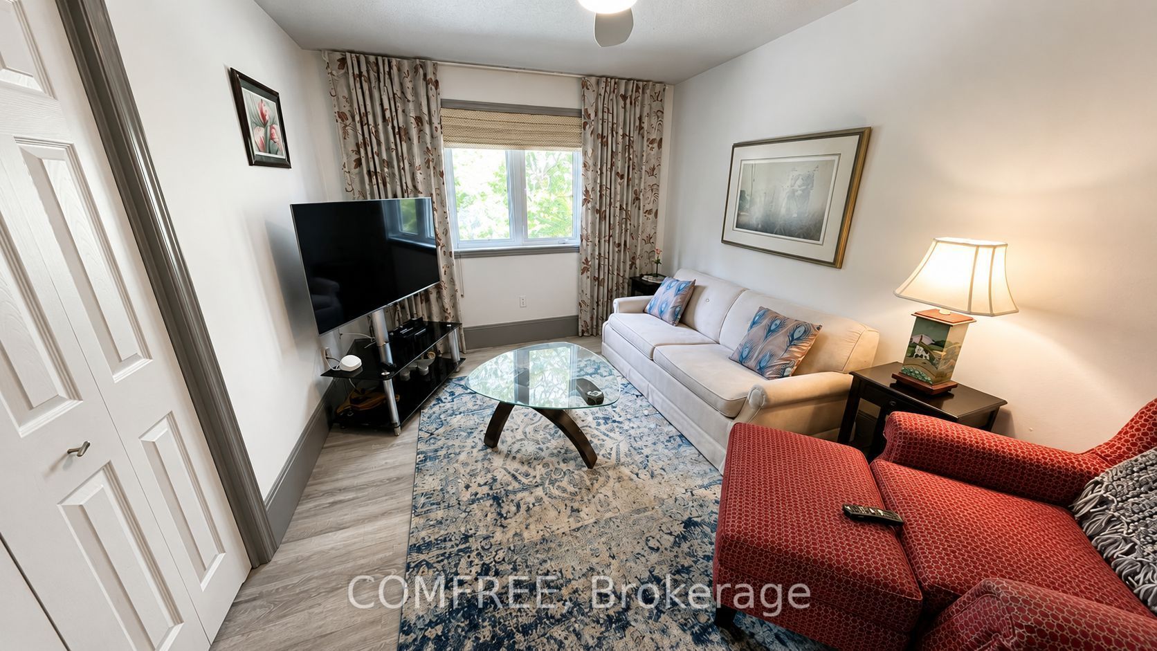 10 Sinclair Crescent Property Photo 13