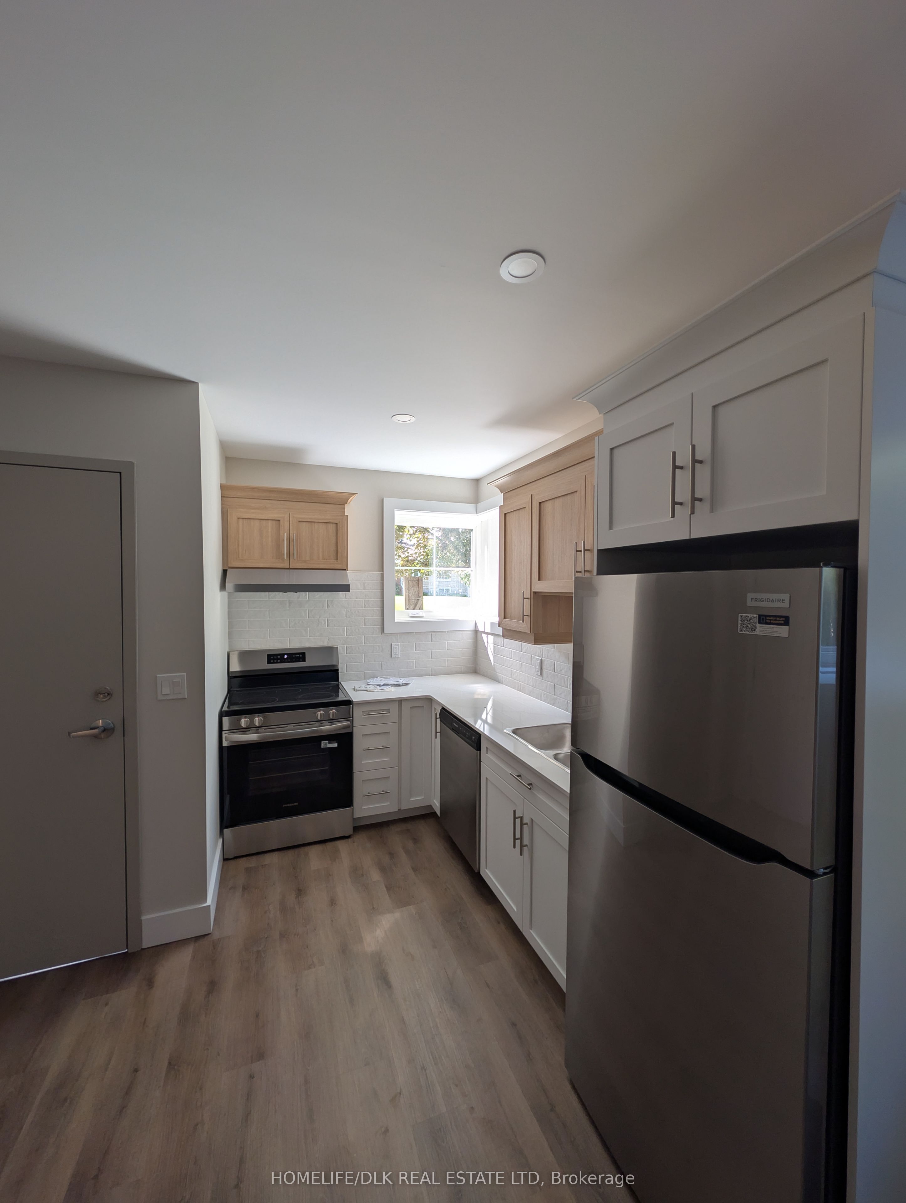 12 Scace Avenue Property Photo 2
