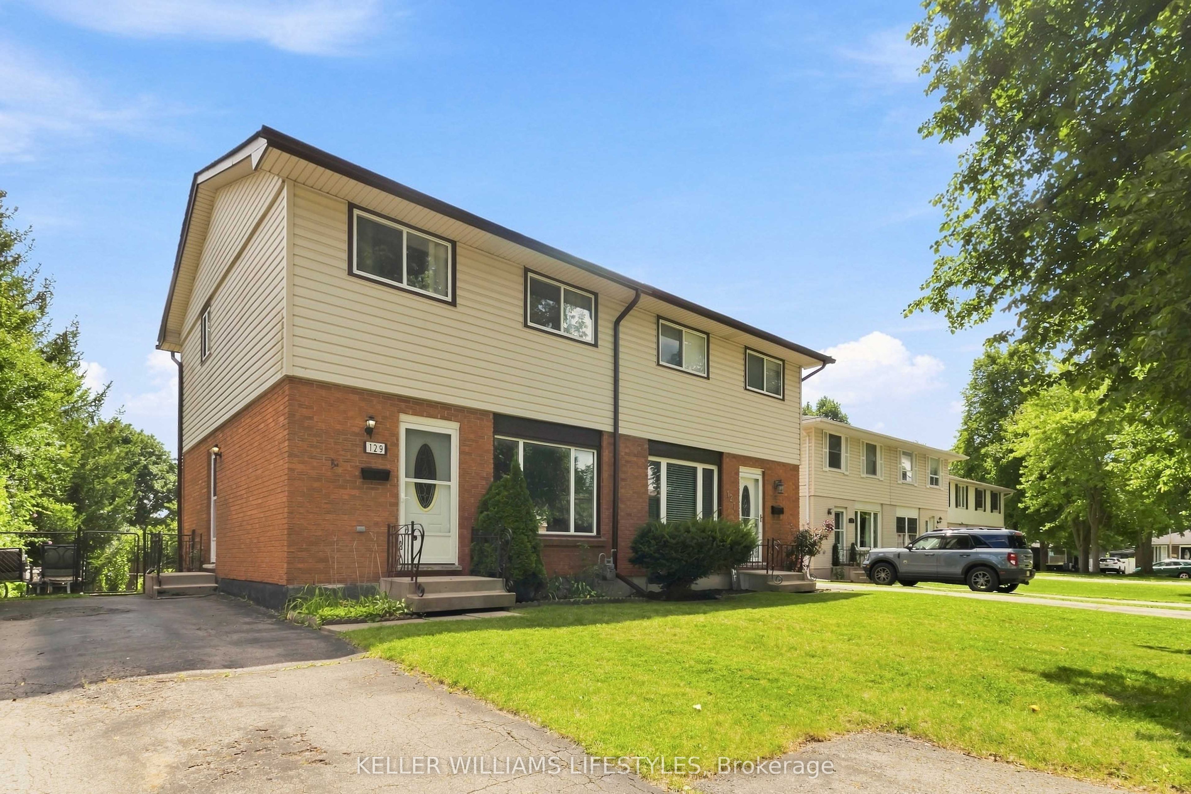129 Culver Crescent Property Photo 1