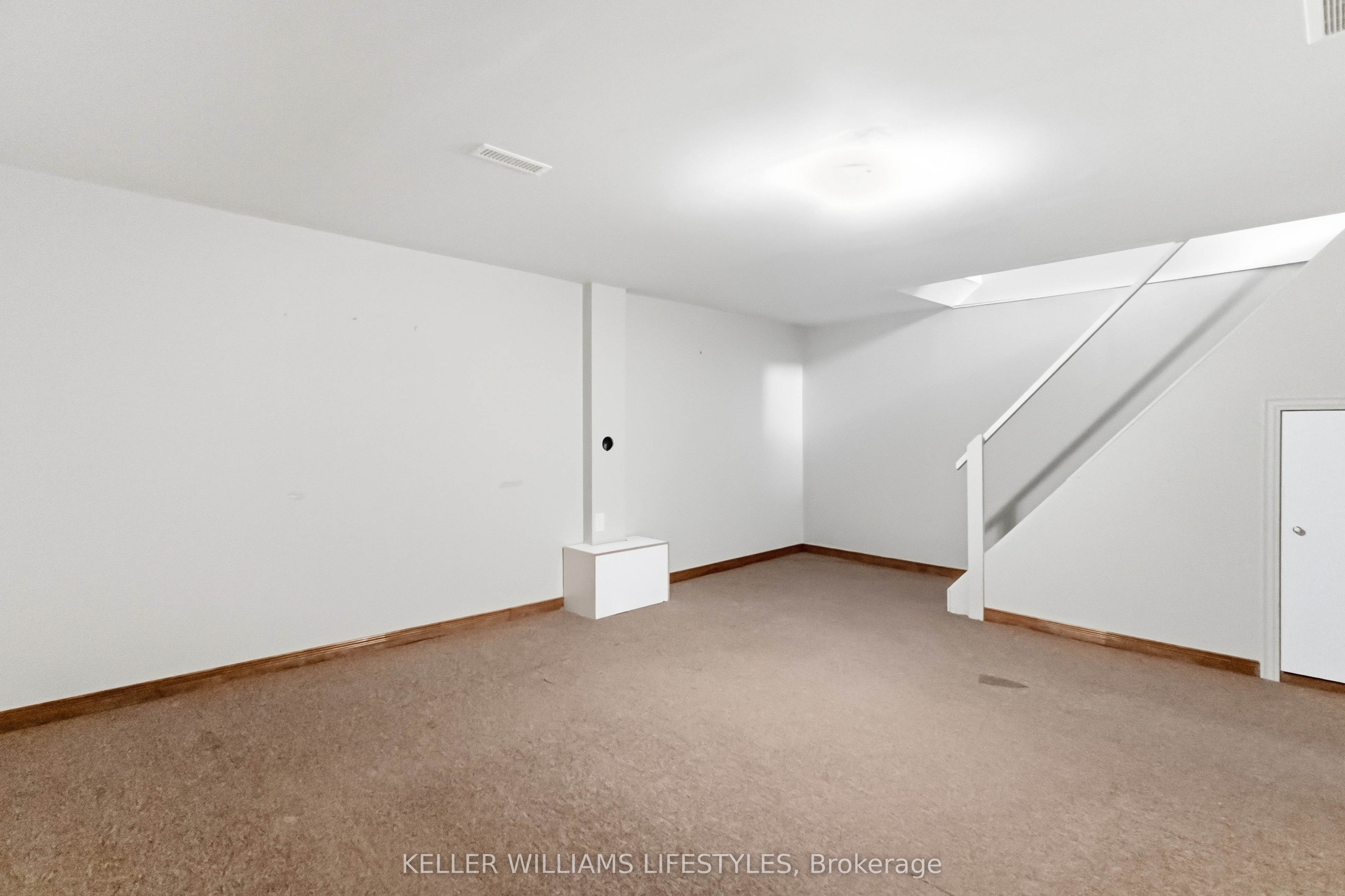 129 Culver Crescent Property Photo 32
