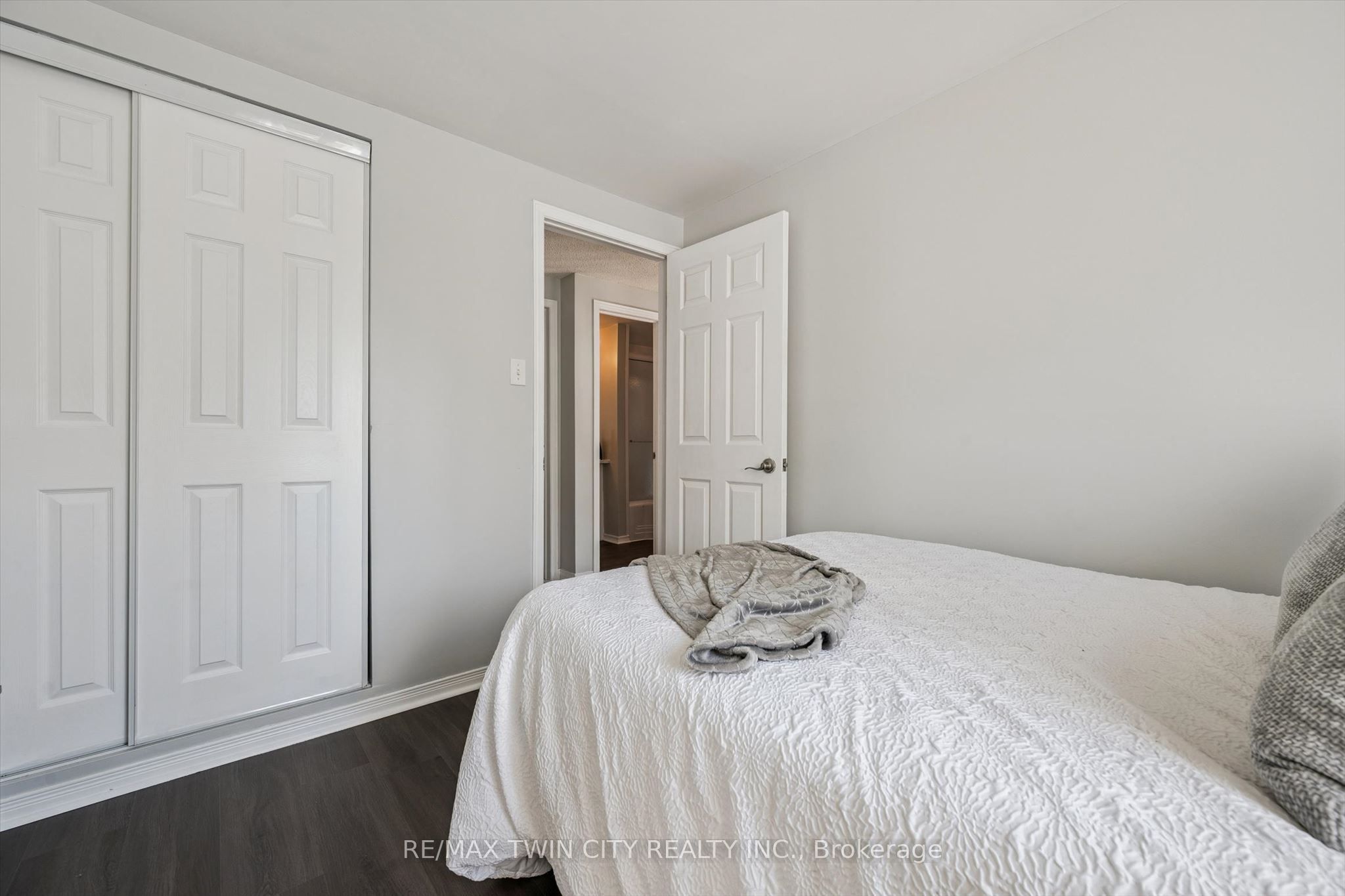 54 Royal Orchard Place Property Photo 22