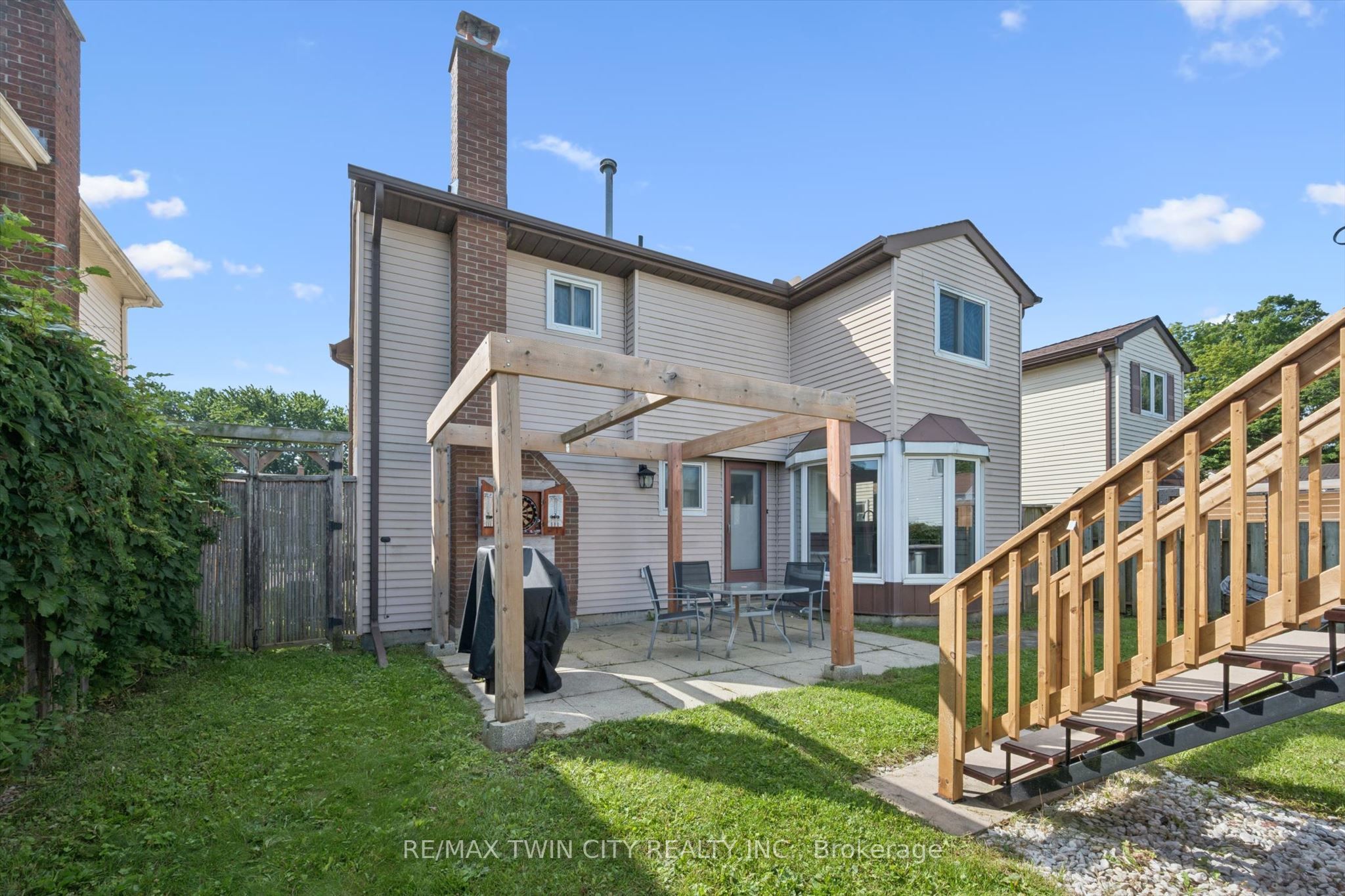 54 Royal Orchard Place Property Photo 35