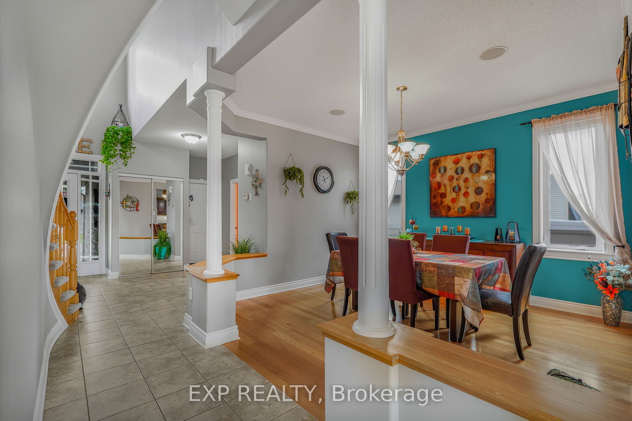 224 Topaze Crescent Property Photo 12