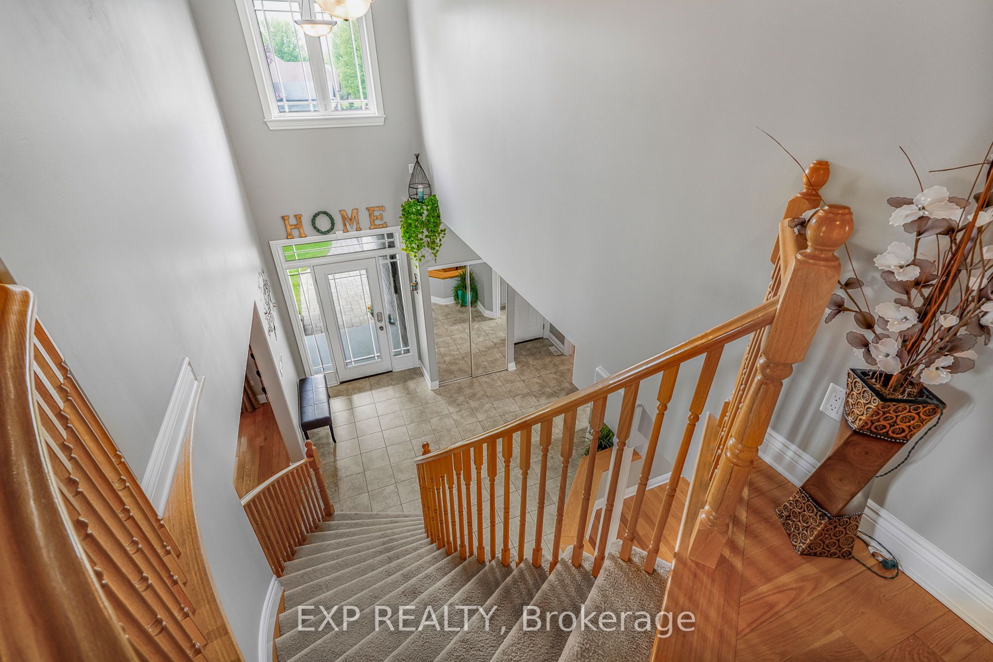 224 Topaze Crescent Property Photo 28