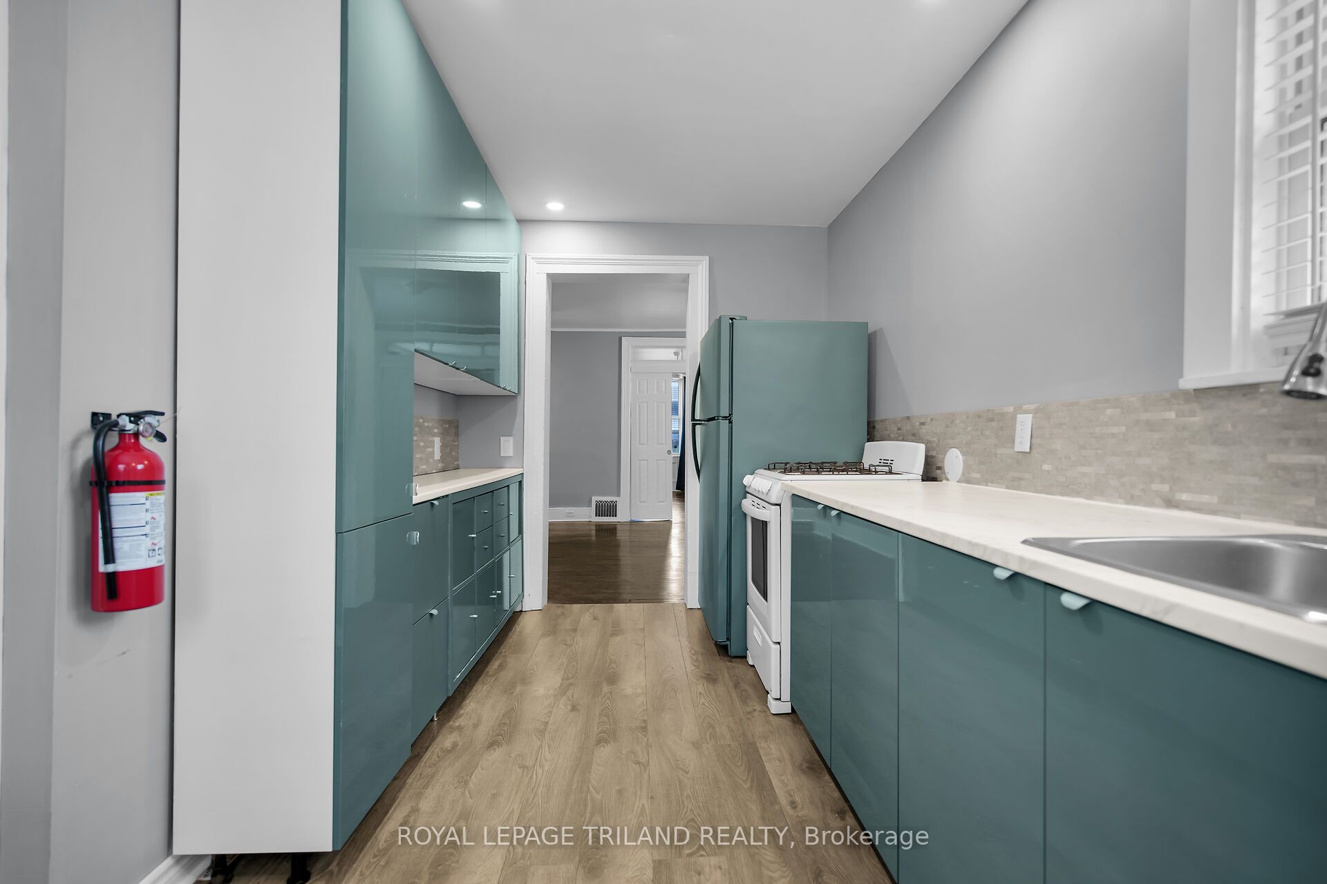 122 Centre Street 1 Property Photo 4