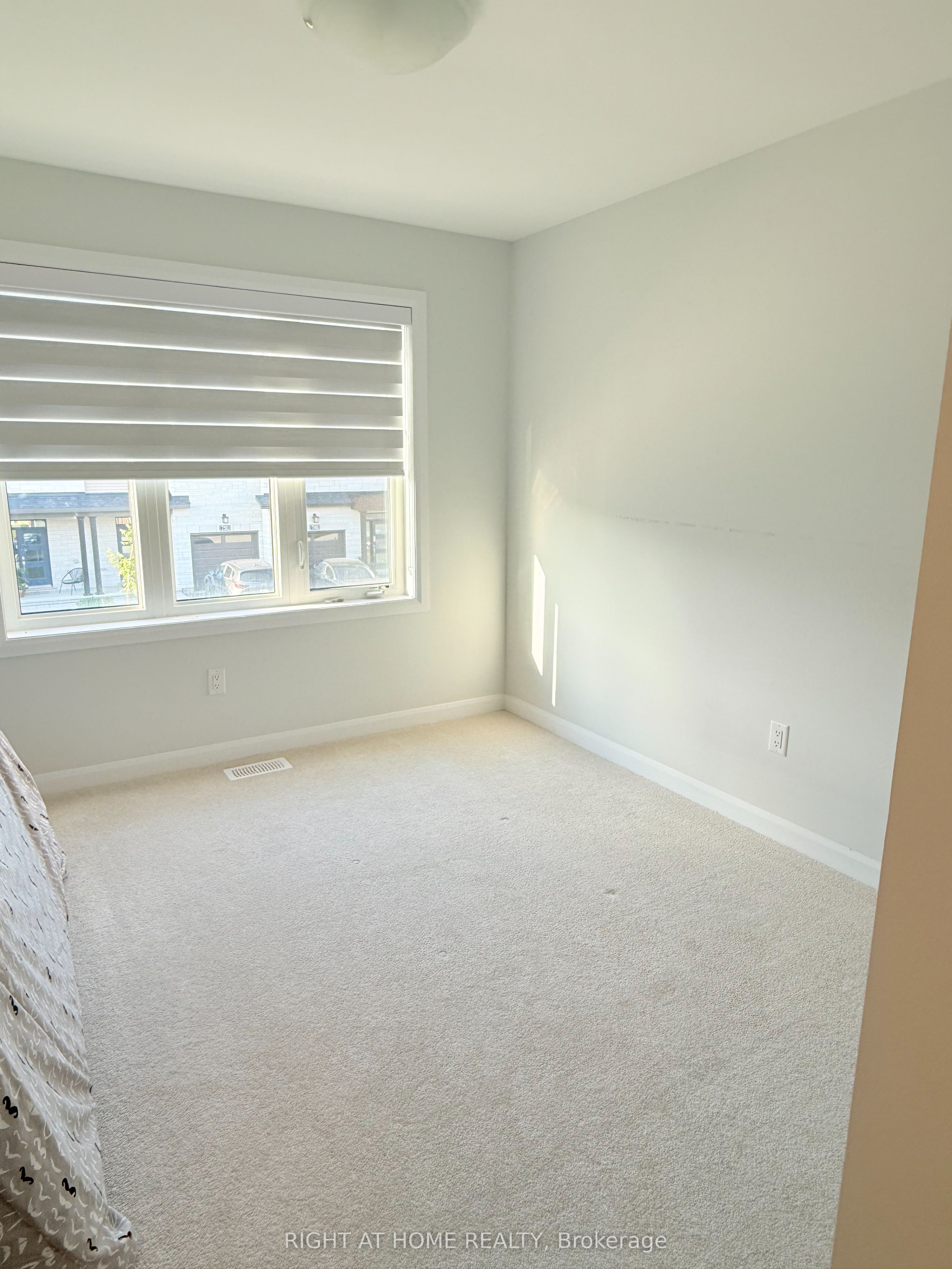 751 Fairline Row Property Photo 22