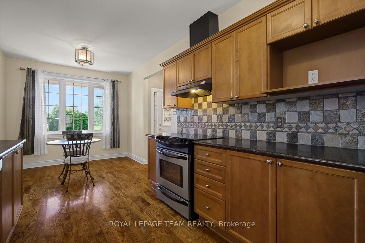 92 Hartsmere Drive Property Photo 8
