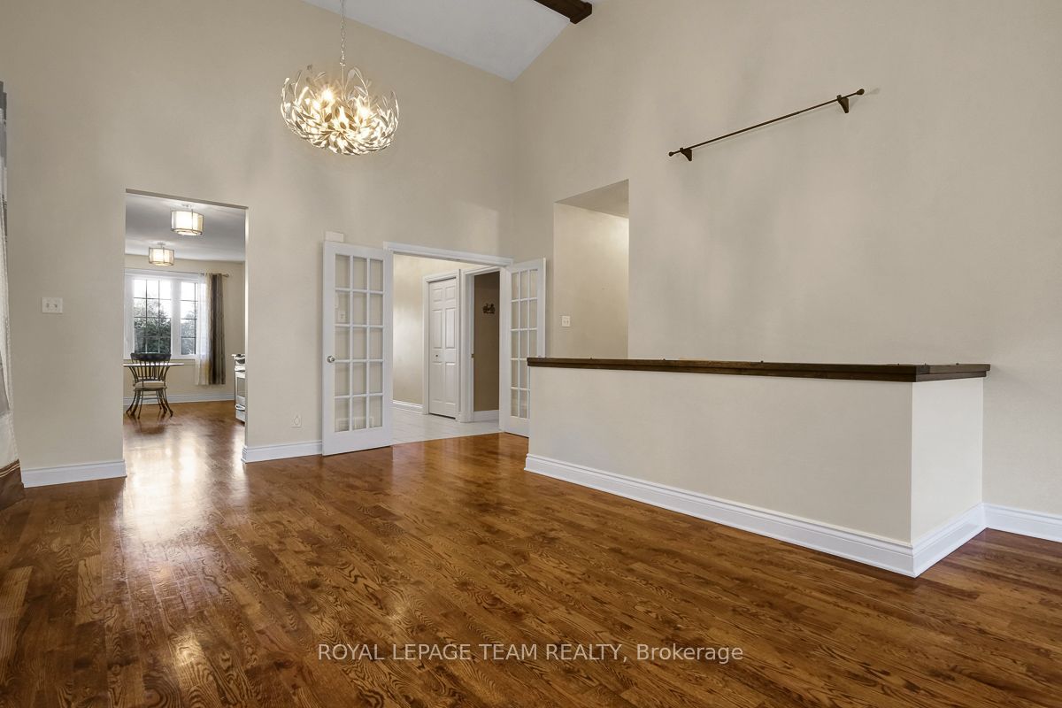 92 Hartsmere Drive Property Photo 9