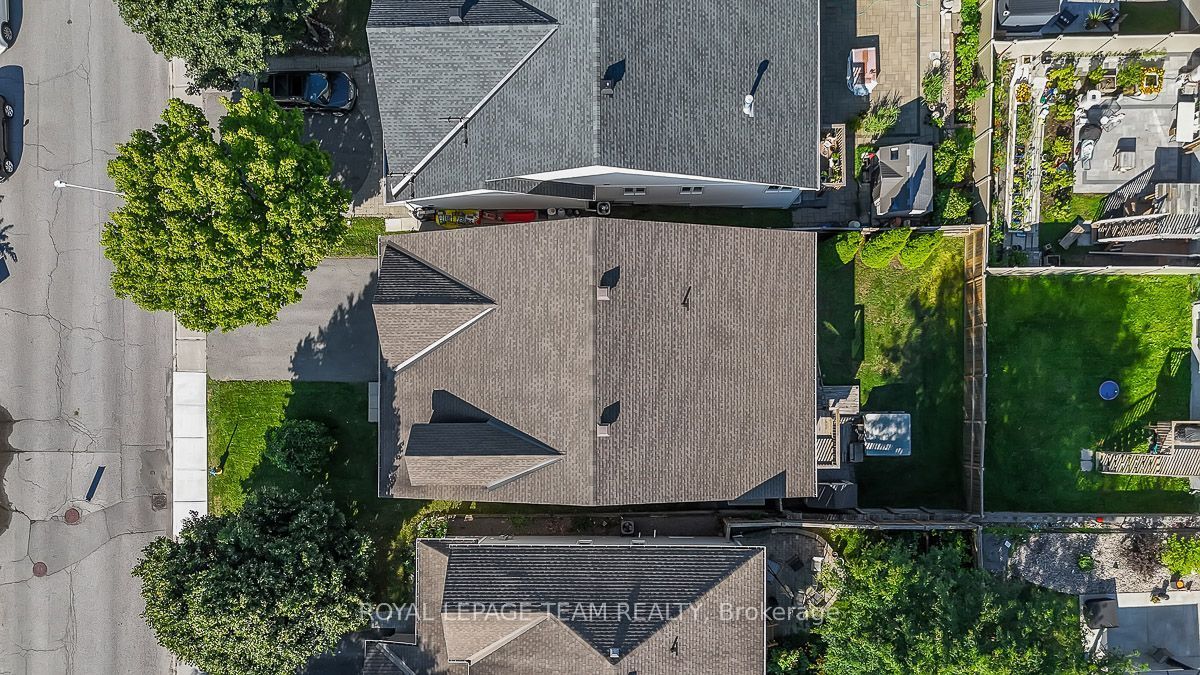 92 Hartsmere Drive Property Photo 42