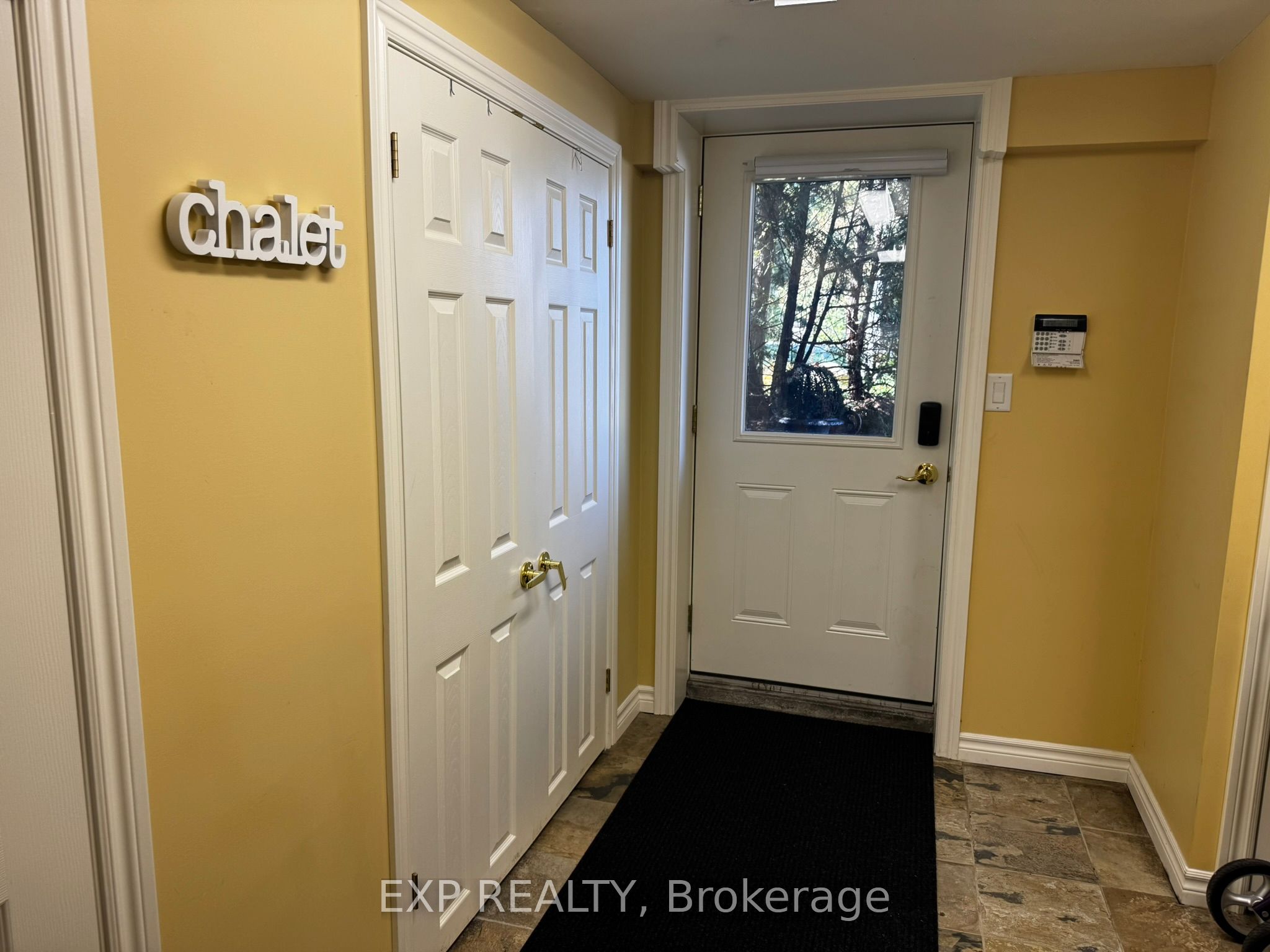 171 Chamonix Crescent Property Photo 33