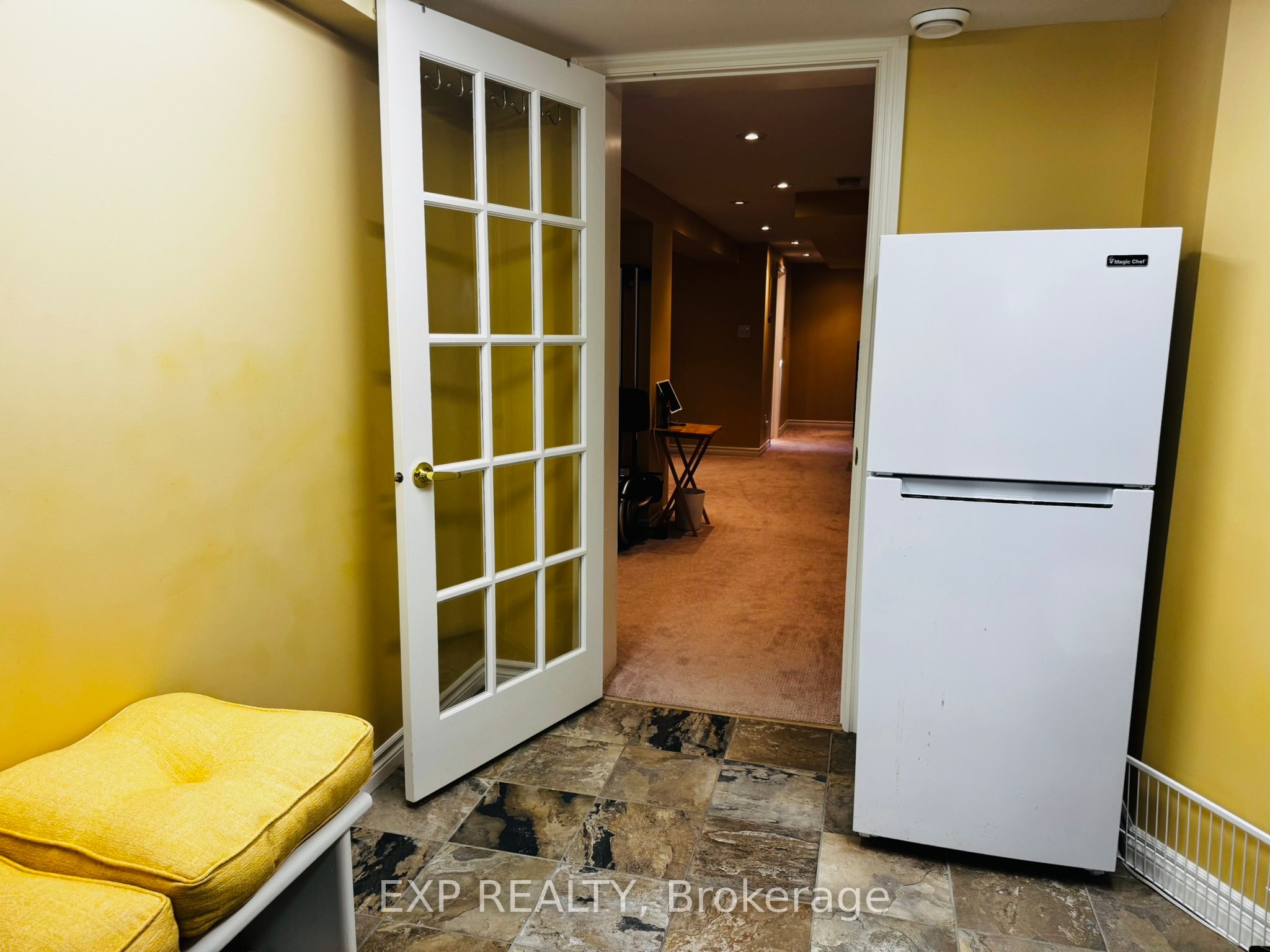 171 Chamonix Crescent Property Photo 34