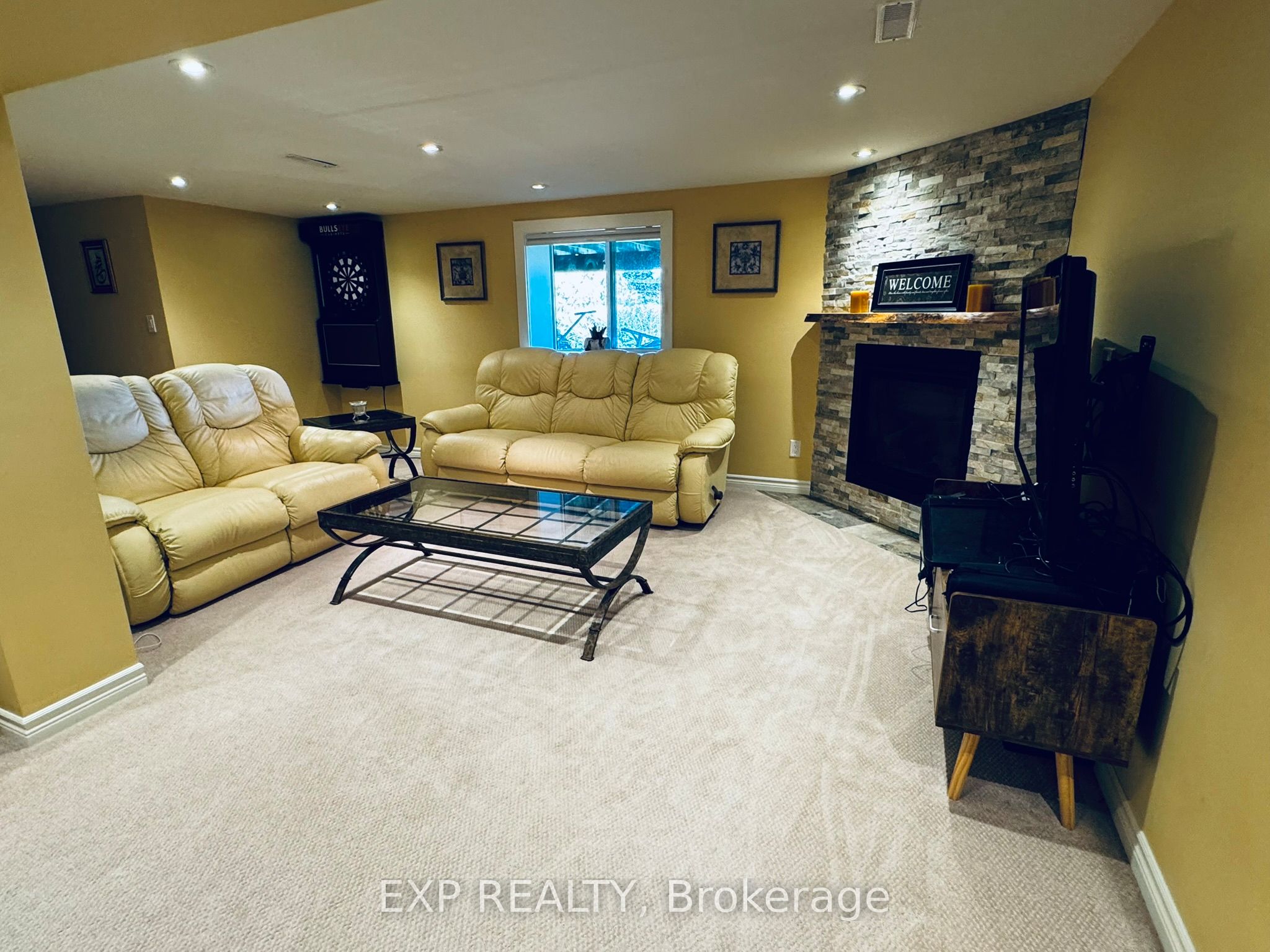 171 Chamonix Crescent Property Photo 37