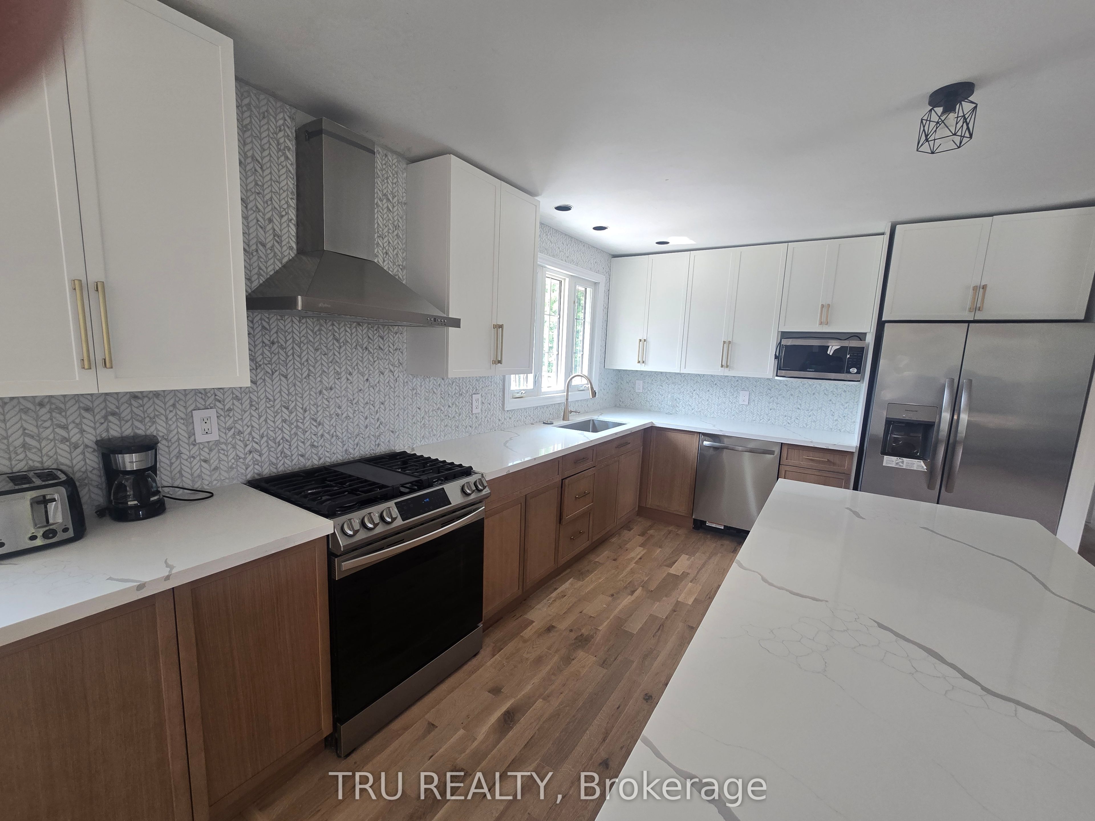 14 Langholm Crescent Property Photo 14