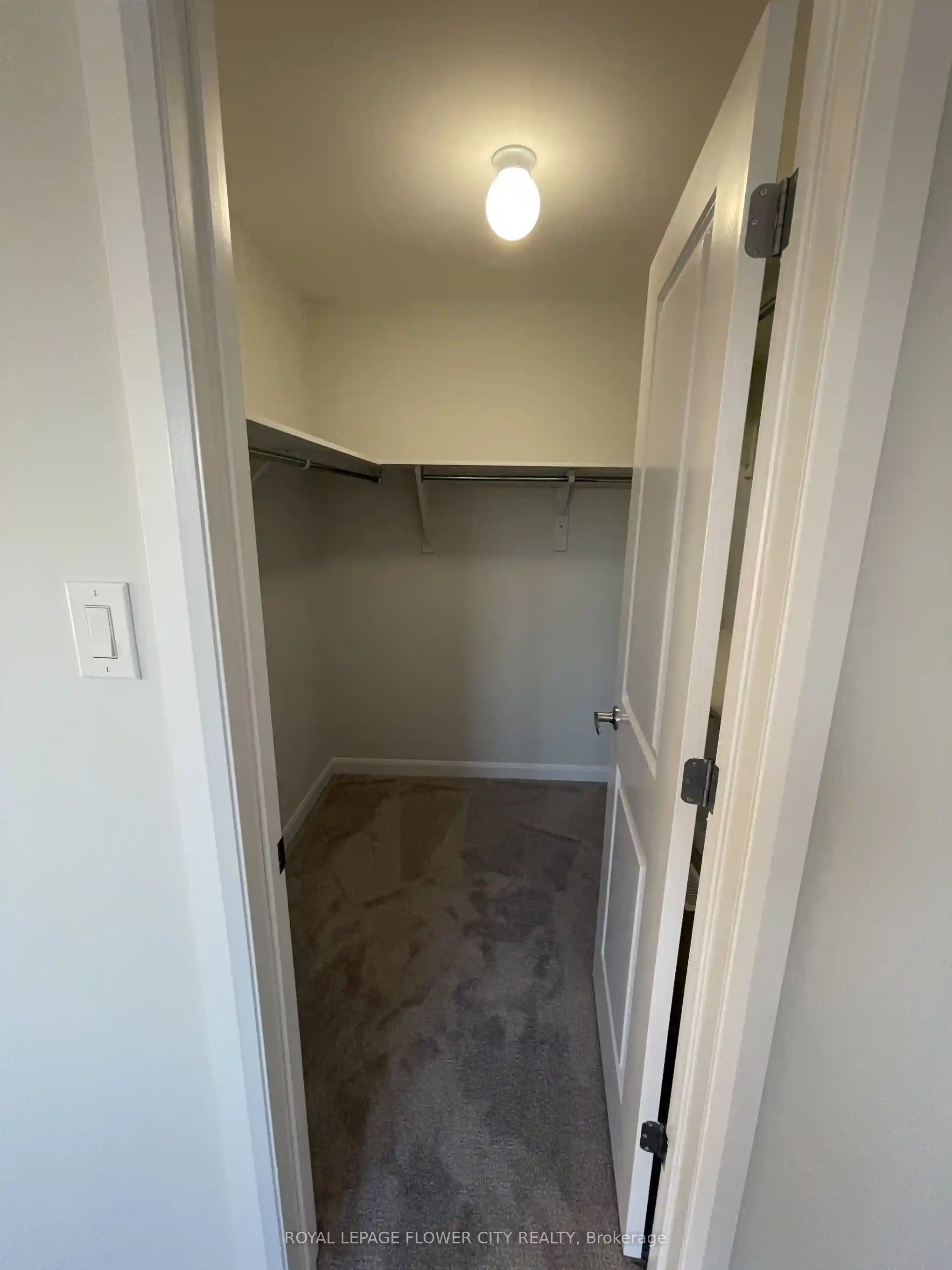 229 Elsie Macgill Walk Property Photo 15