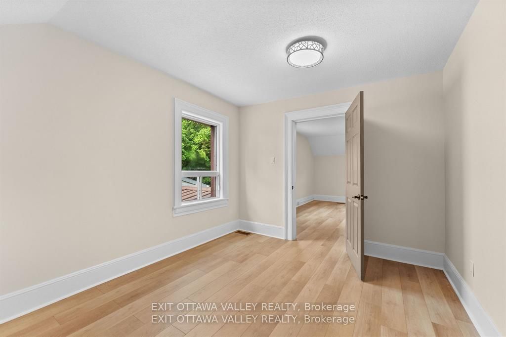 164 Maple Avenue Property Photo 22