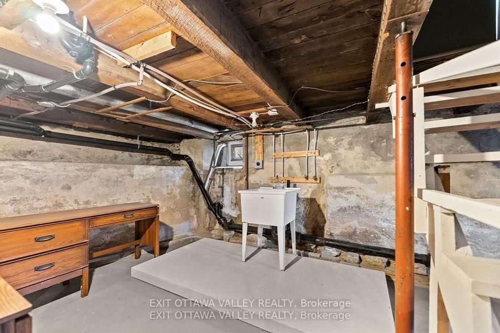 164 Maple Avenue Property Photo 35