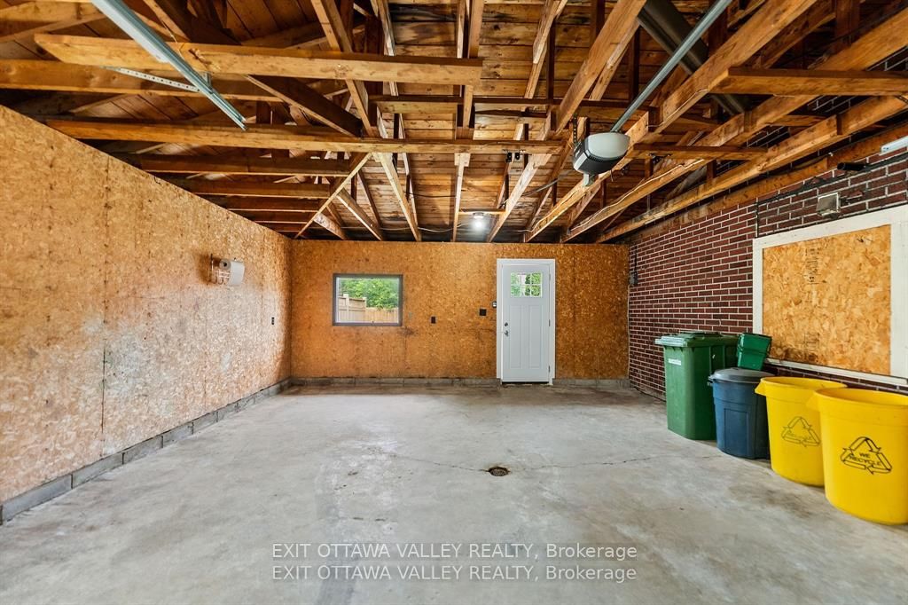 164 Maple Avenue Property Photo 37