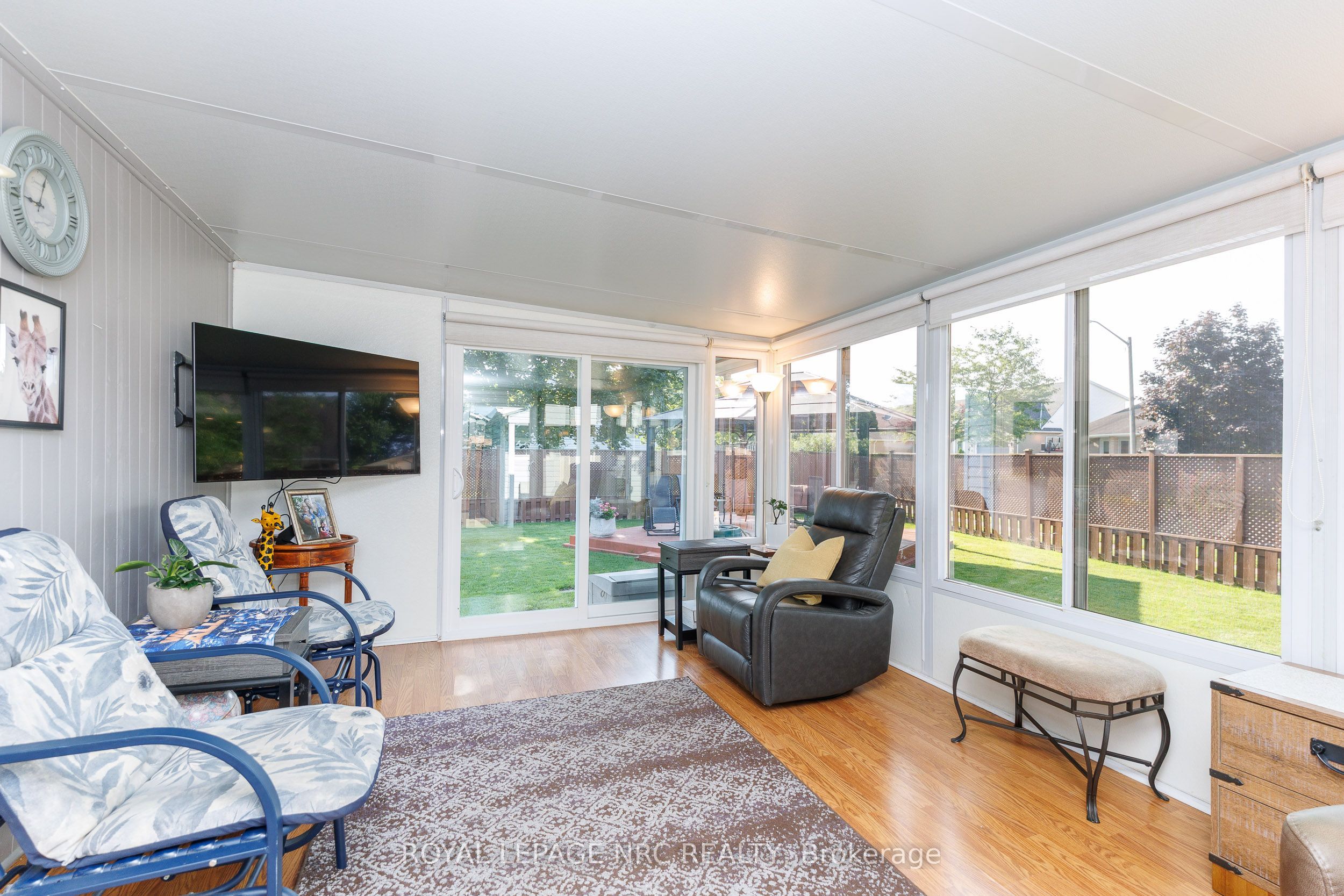 15 Foxhill Crescent Property Photo 6