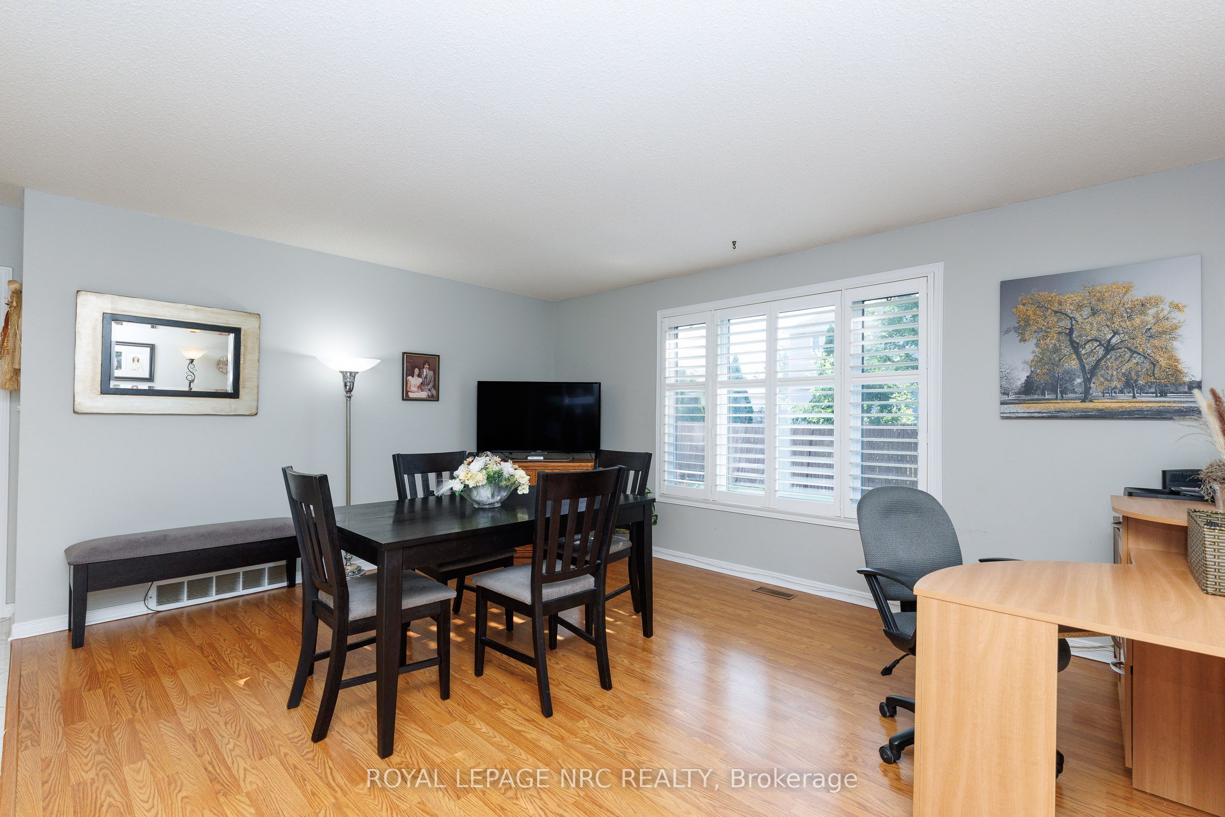 15 Foxhill Crescent Property Photo 10