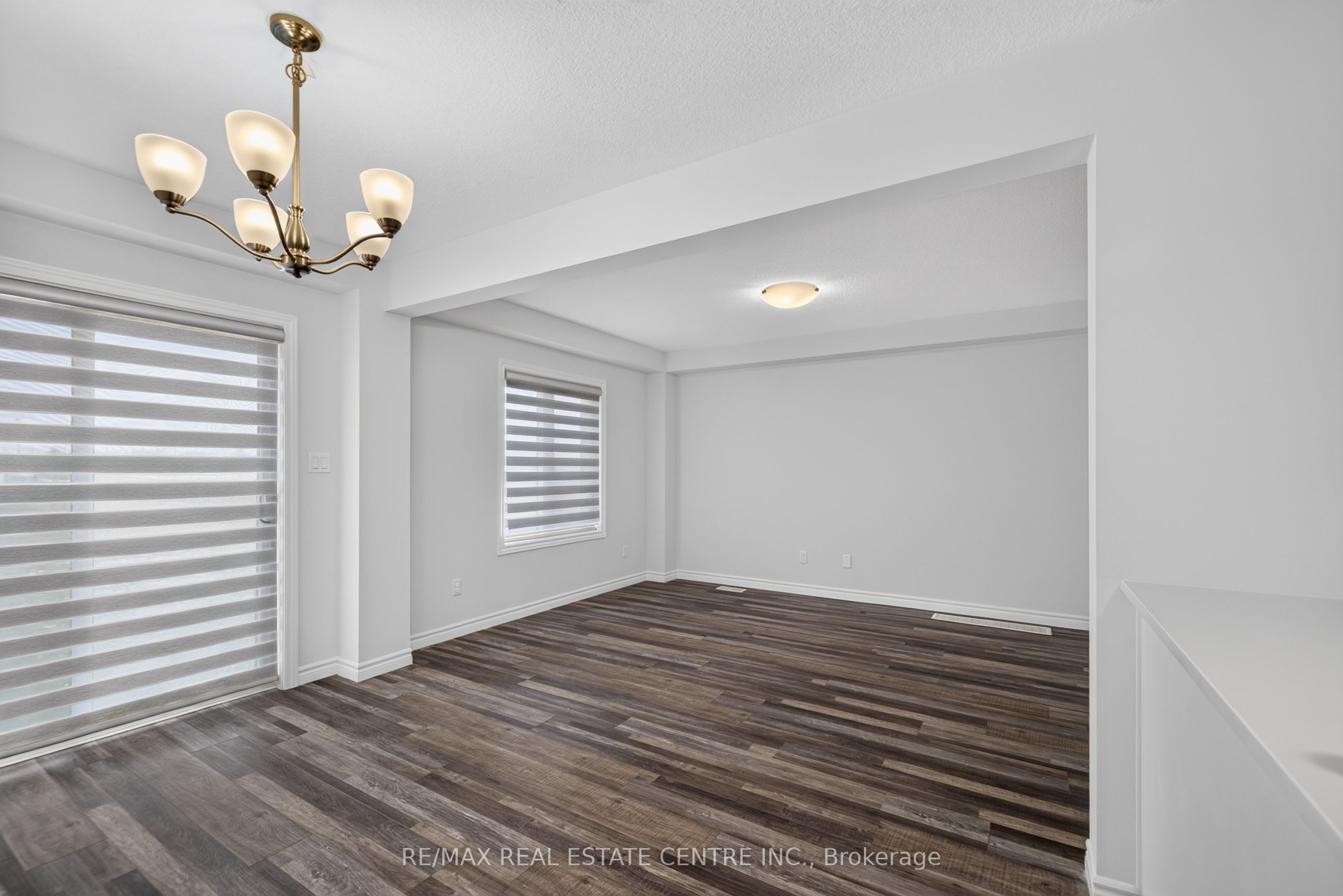 296 Bradshaw Drive Property Photo 19