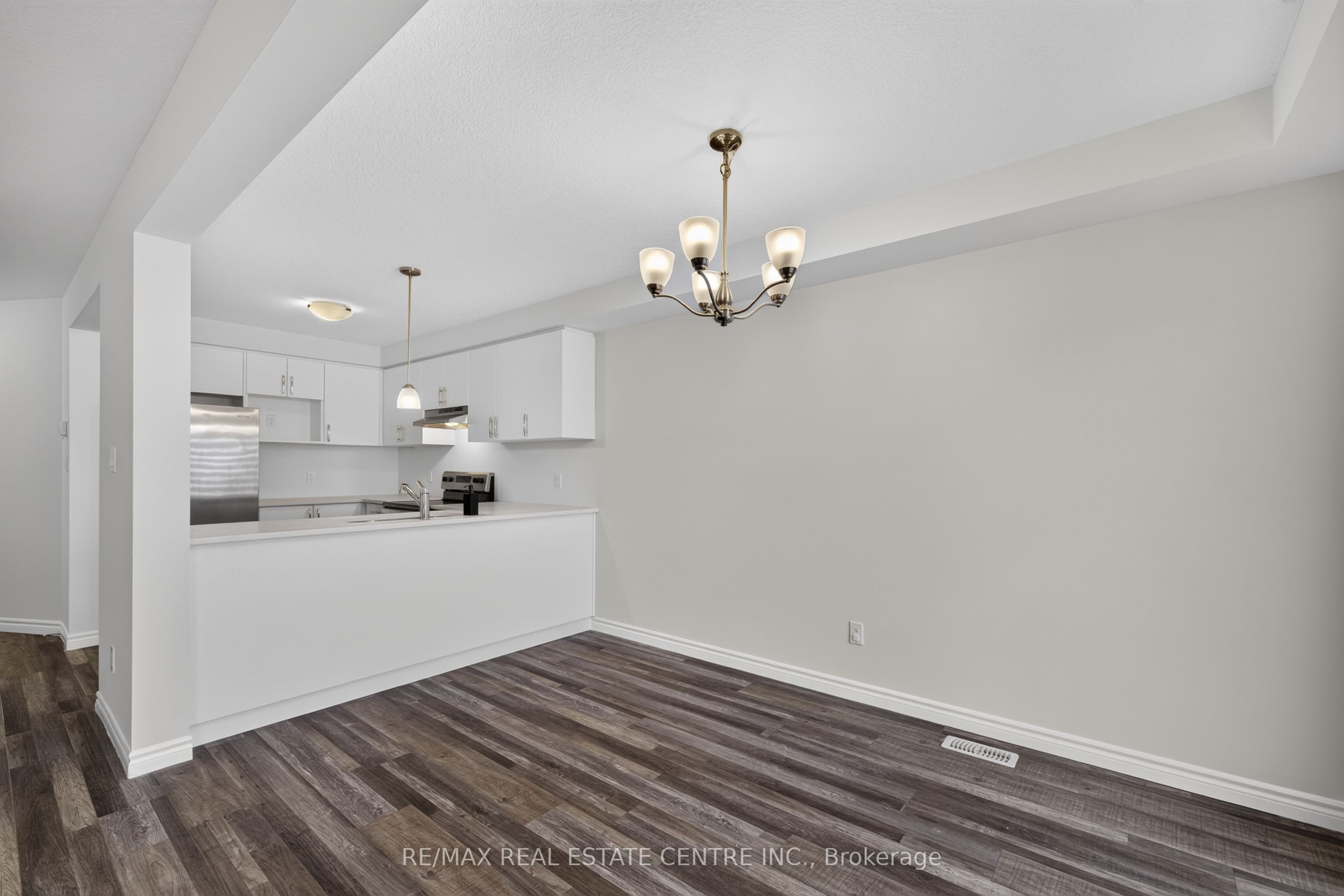 296 Bradshaw Drive Property Photo 20