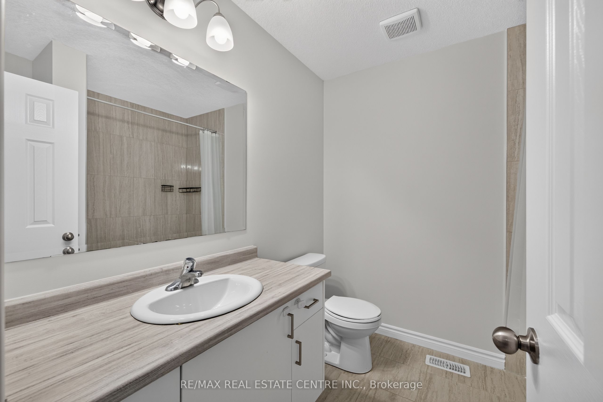 296 Bradshaw Drive Property Photo 40