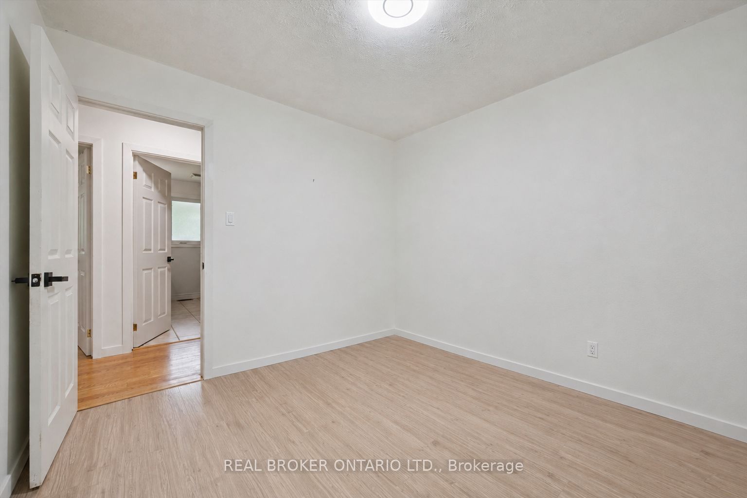27 Dawson Drive Property Photo 17