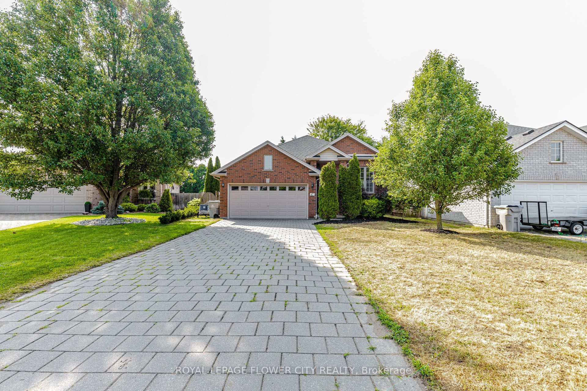 47 Queensway Drive Property Photo 3