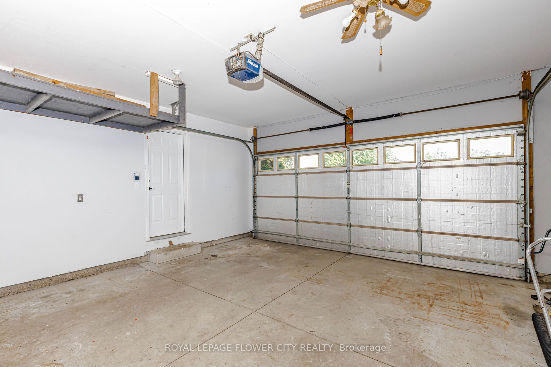 47 Queensway Drive Property Photo 46
