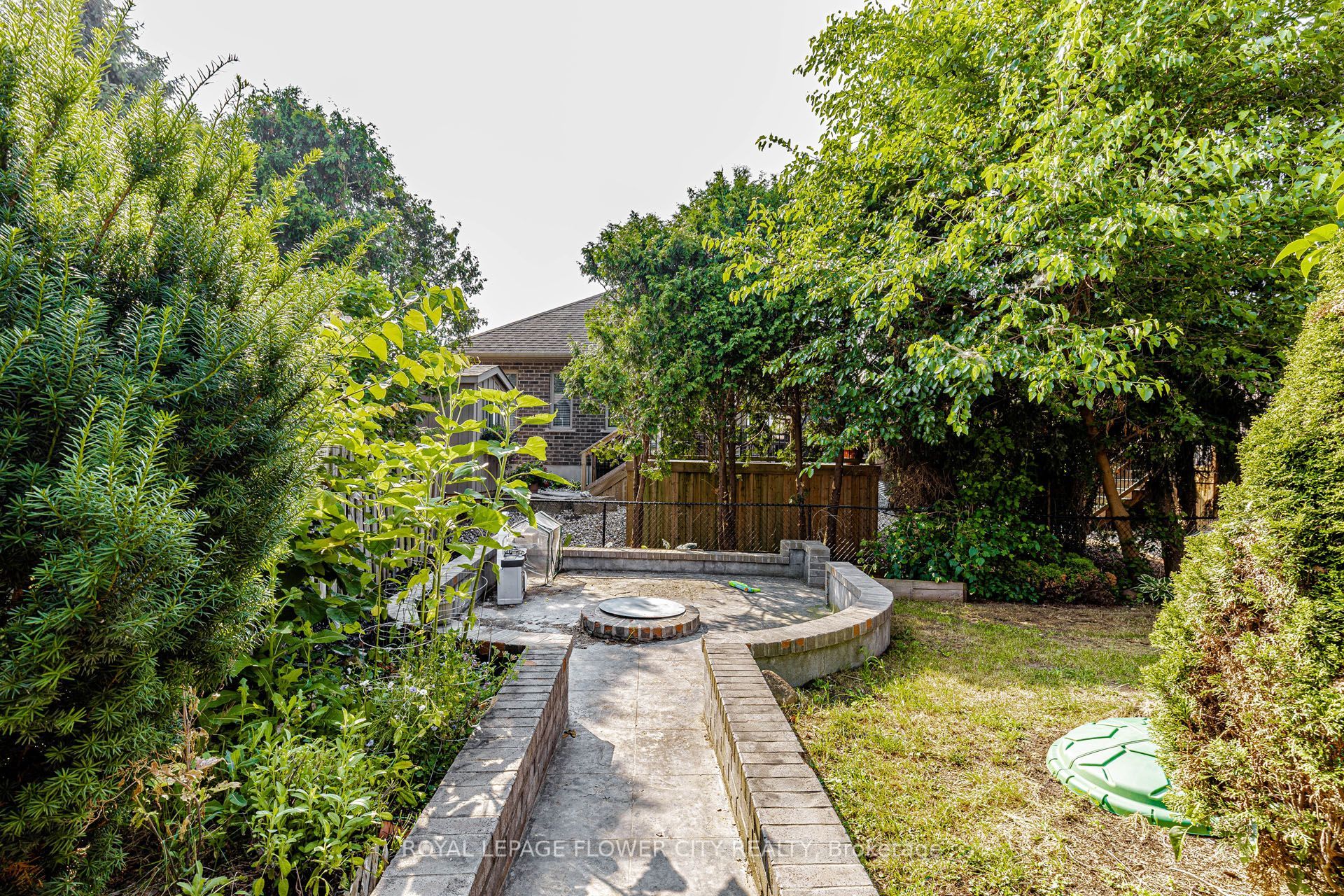 47 Queensway Drive Property Photo 47