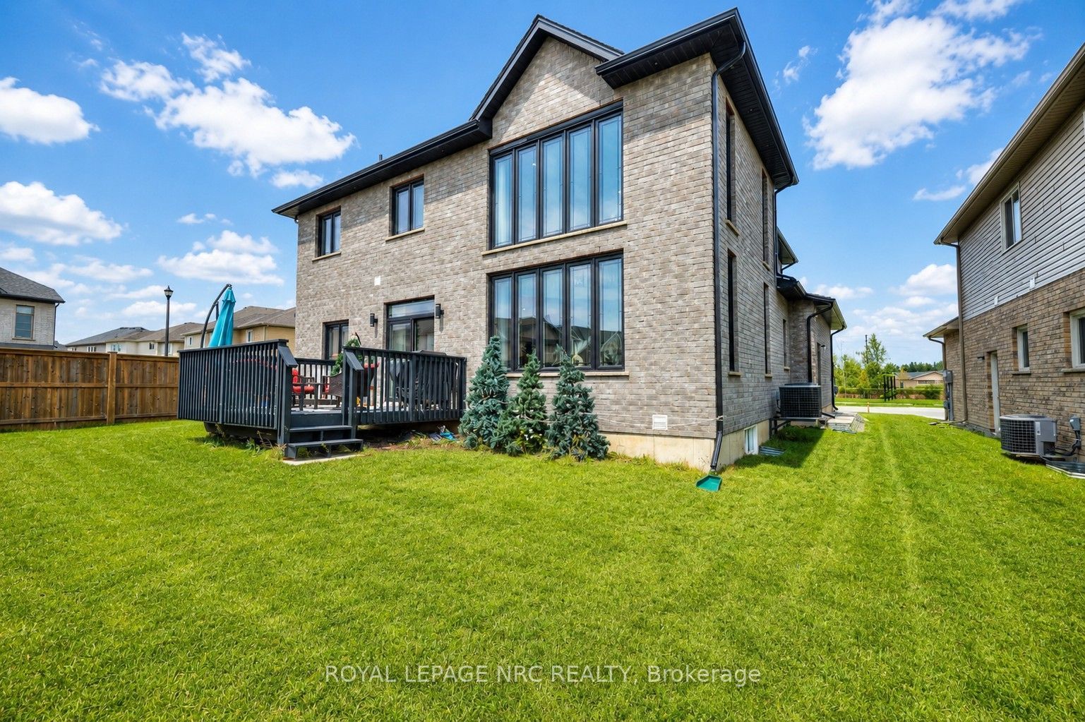 31 Bergenstein Crescent Property Photo 3