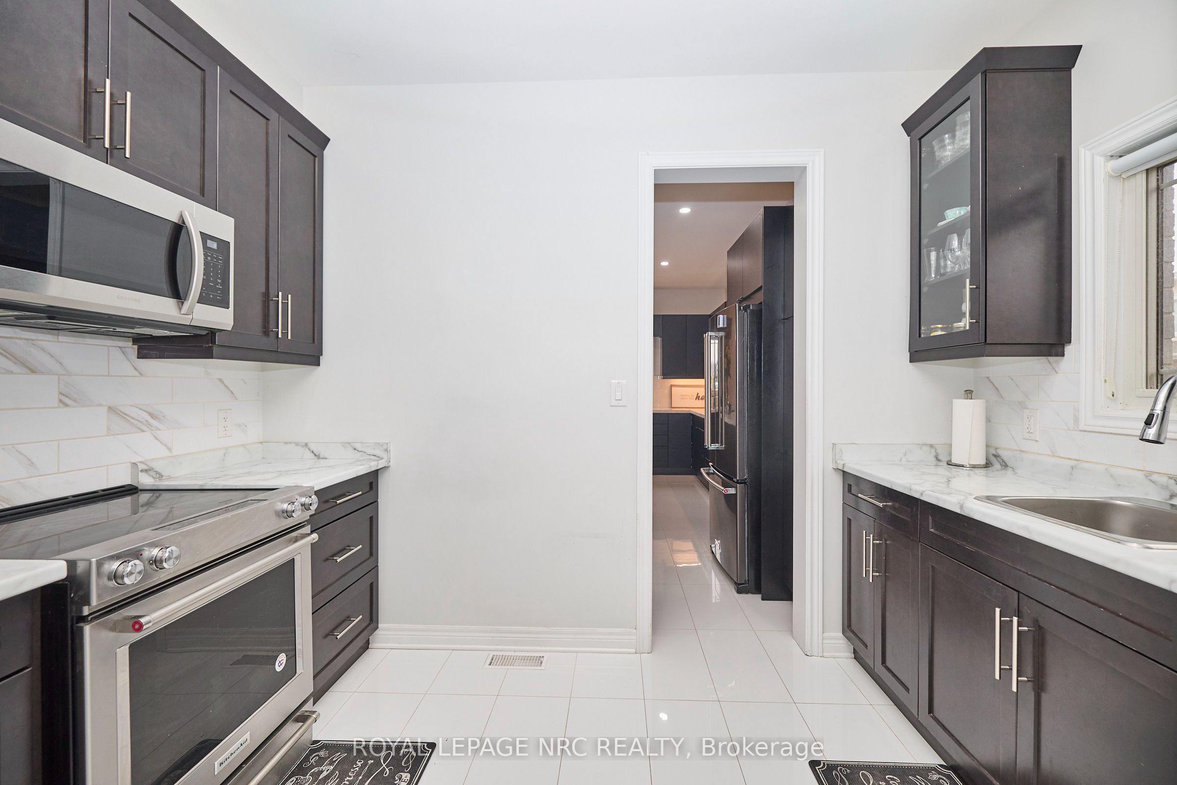 31 Bergenstein Crescent Property Photo 20