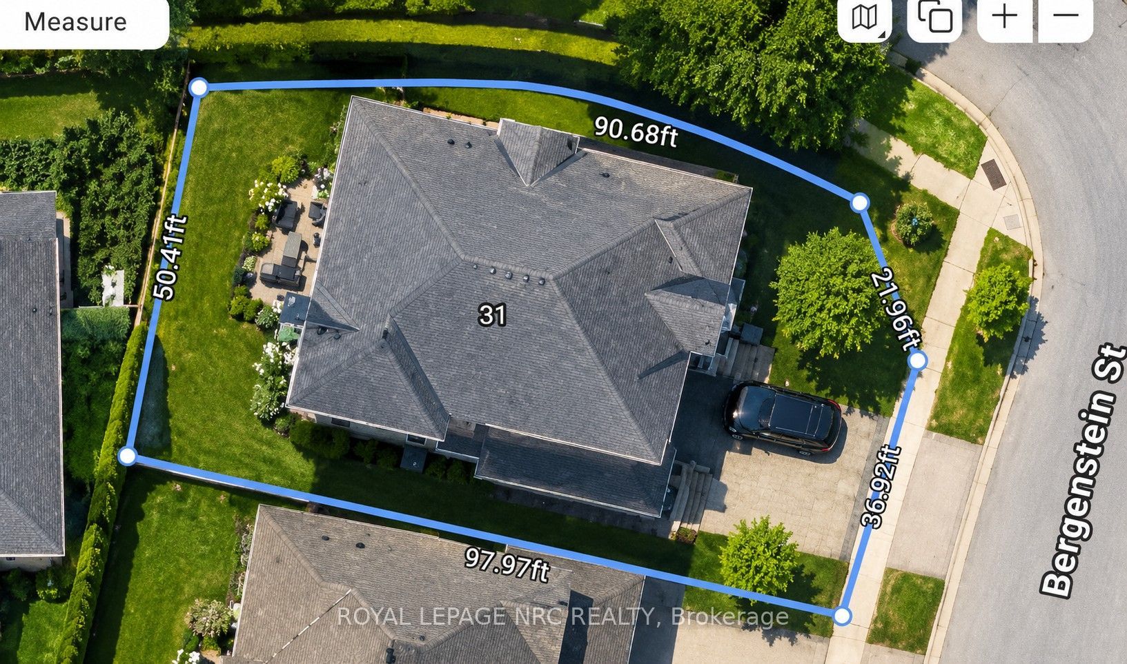31 Bergenstein Crescent Property Photo 50