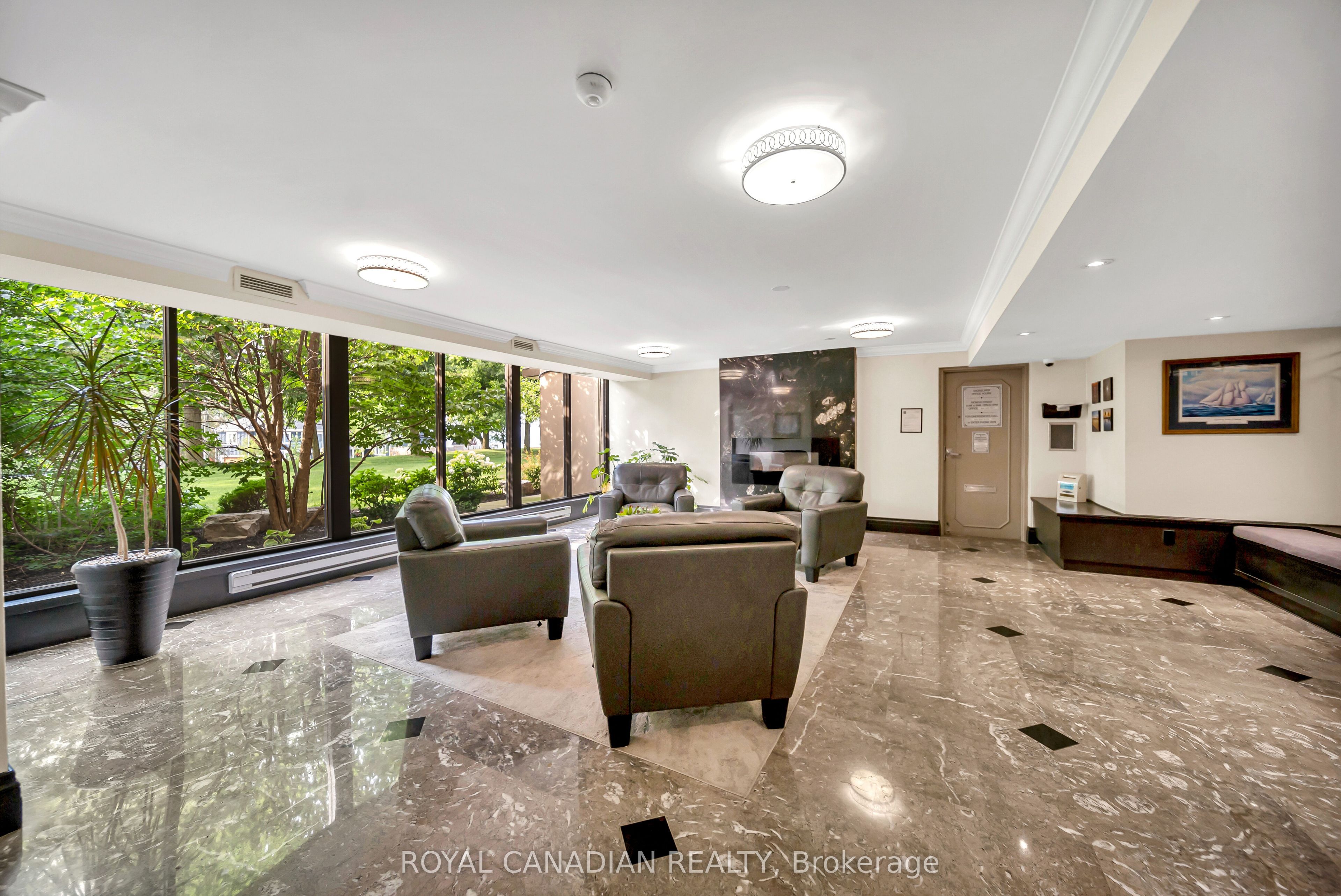 500 Green Road 701 Property Photo 10