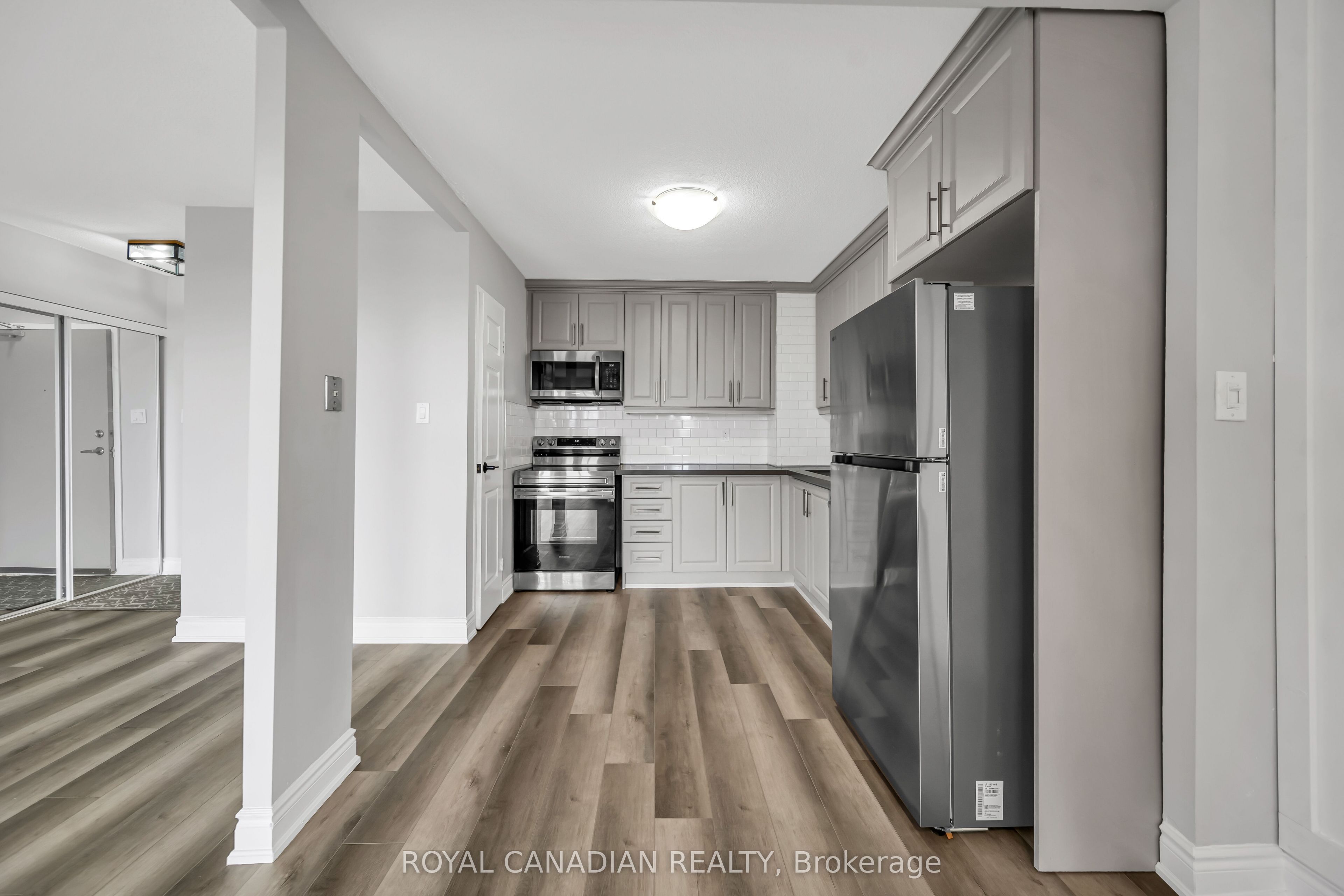 500 Green Road 701 Property Photo 21