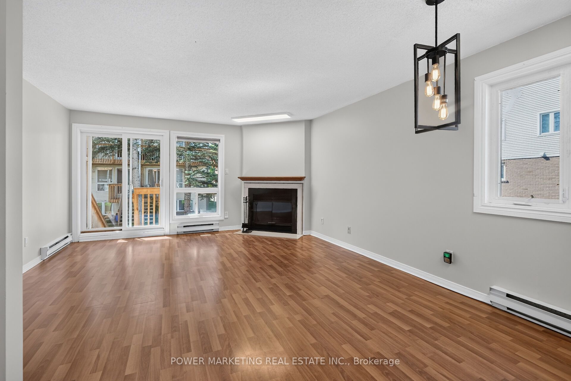 442 Briston Private Property Photo 10