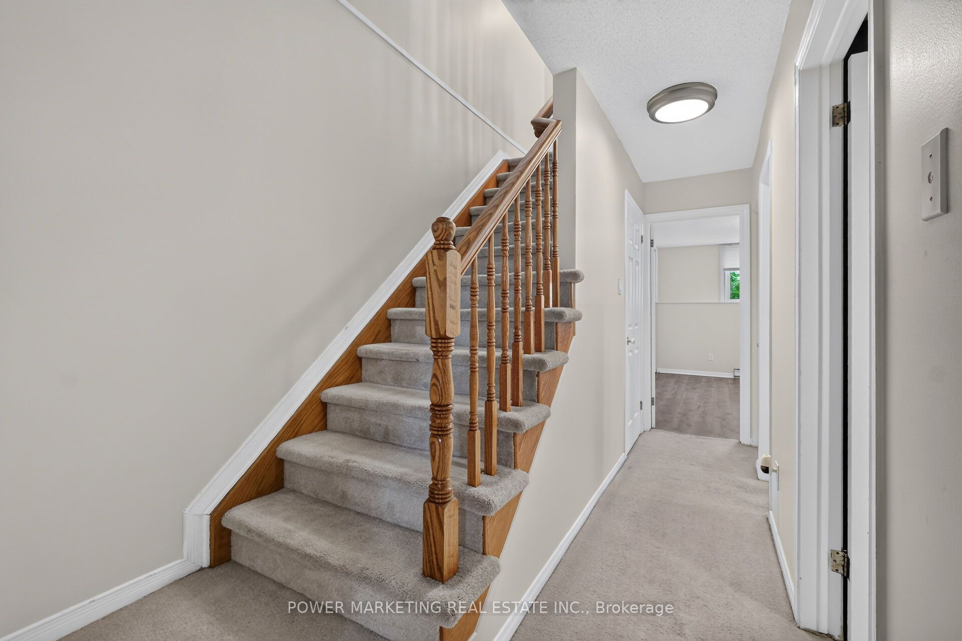 442 Briston Private Property Photo 28