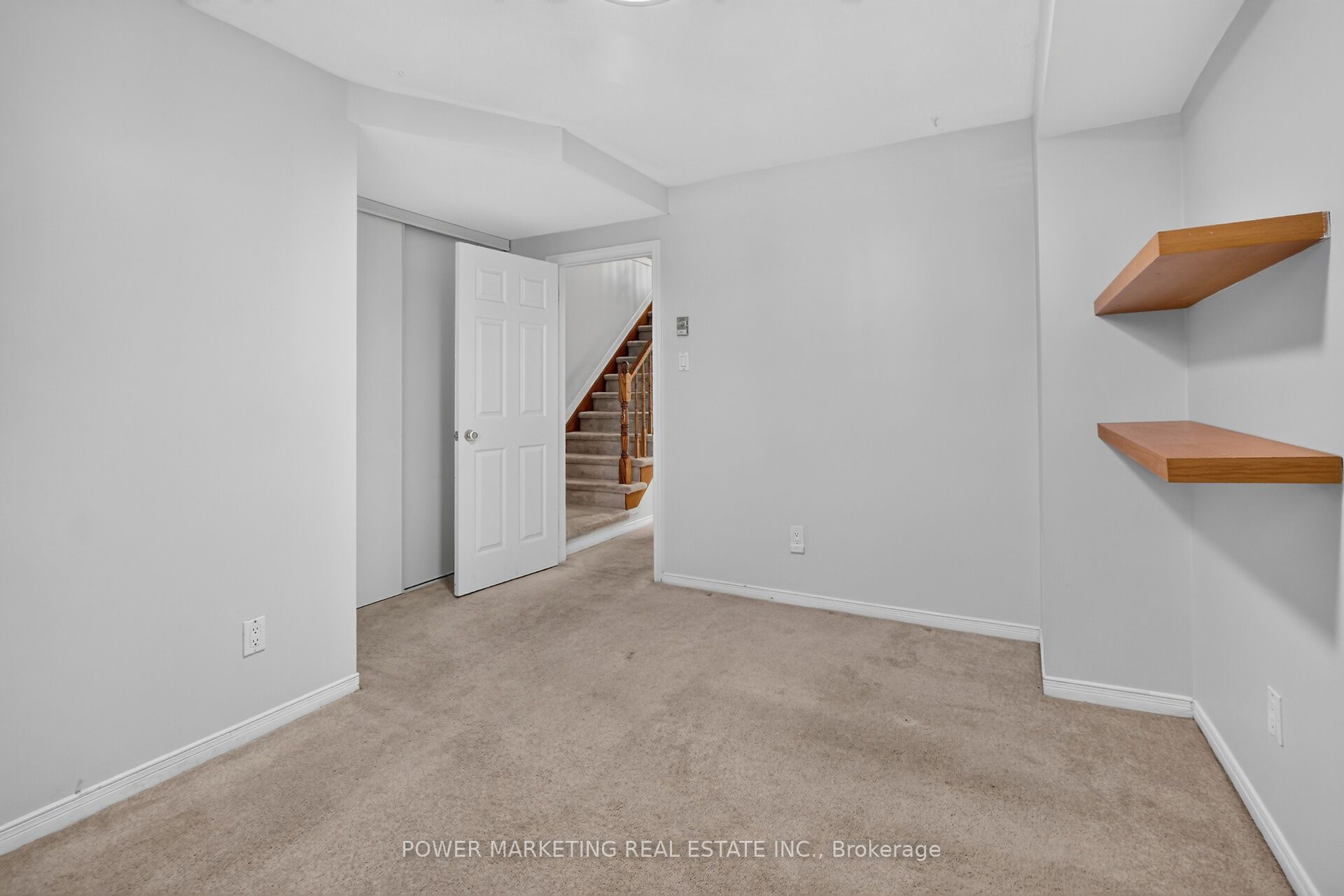 442 Briston Private Property Photo 30