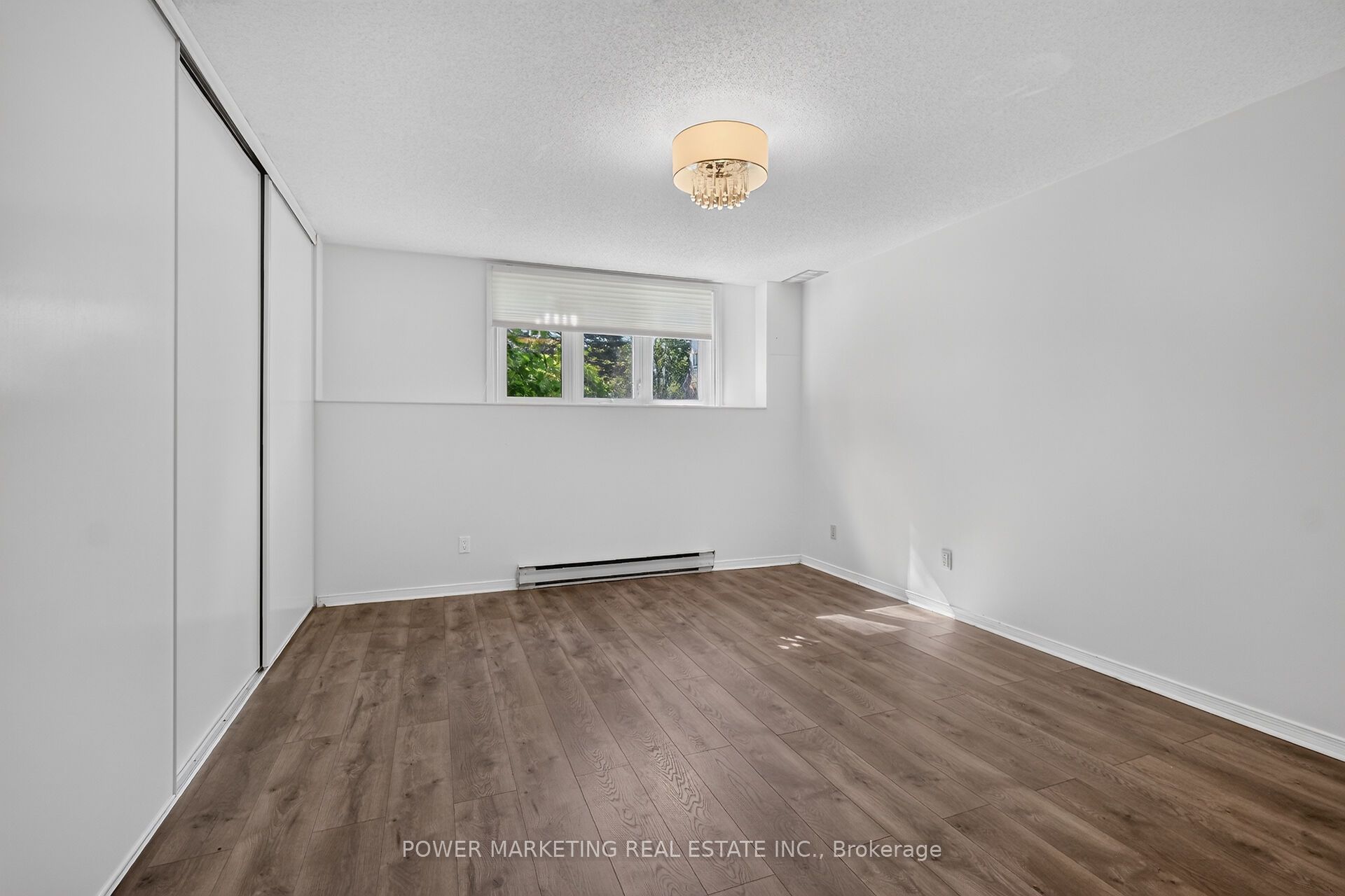 442 Briston Private Property Photo 33