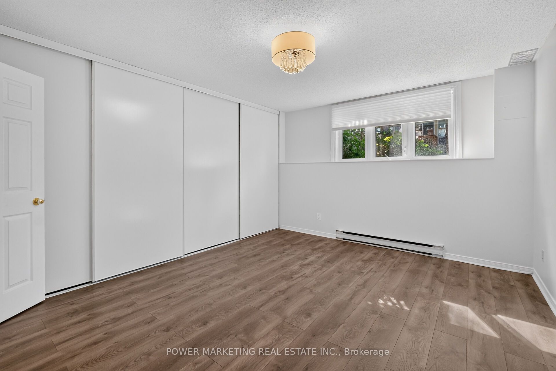 442 Briston Private Property Photo 34